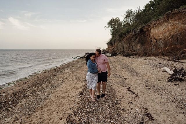 JUST THE TWO OF US // There are many reasons why I love the coast at East Mersea. Mainly because it has a deserted untouched feel to it which feels so serine it also very quiet making it perfect for a couple shoot and this beautiful evening did not d