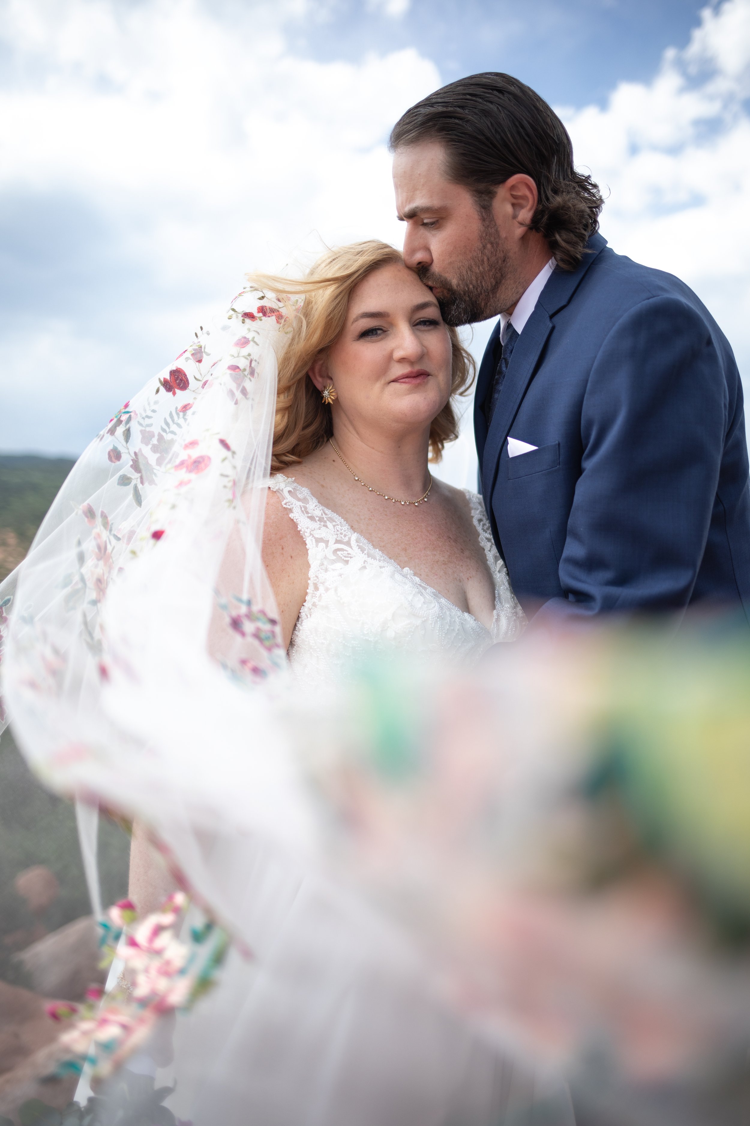 Chris&Carmel-SneakPeak-15.jpeg