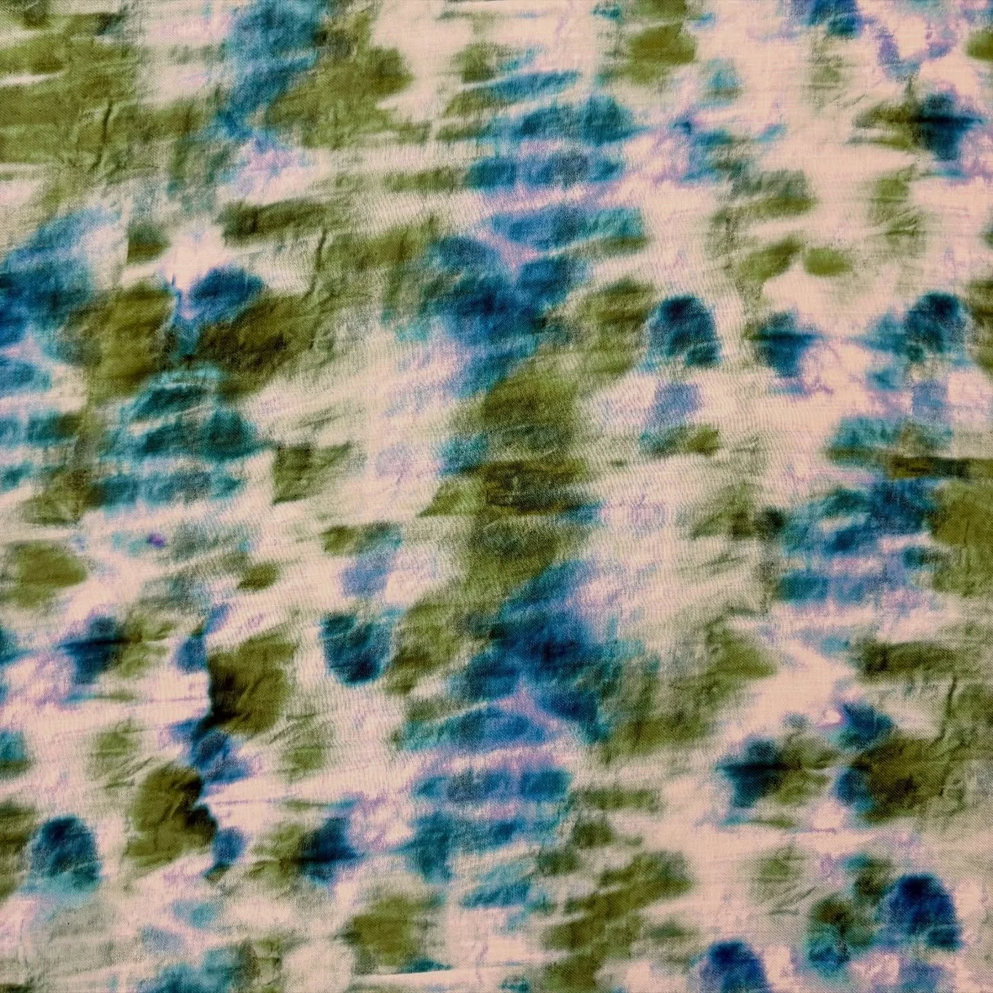 What does it mean to wear the full colors of the fabric of God&rsquo;s image? This is what we got to explore through conversation &amp; contemplation &amp; community at the ILLUMINATE Fall Day Retreat on Saturday. 🌟 Stay tuned for a chance to watch 