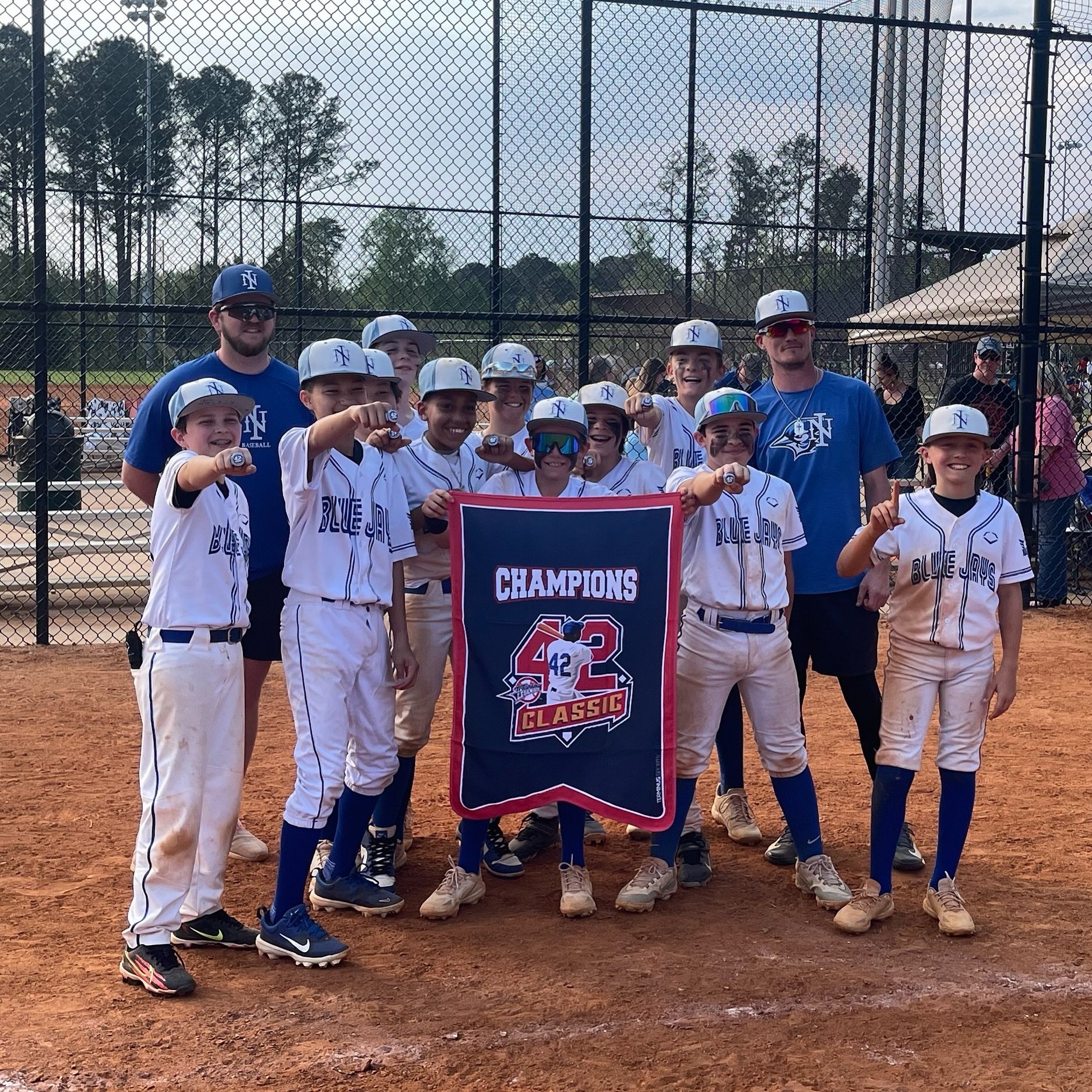 CONGRATULATIONS to the 12u Blue Jays Husband on going 5-0 and winning the Training Legends 42 Classic! Go Blue Jays!