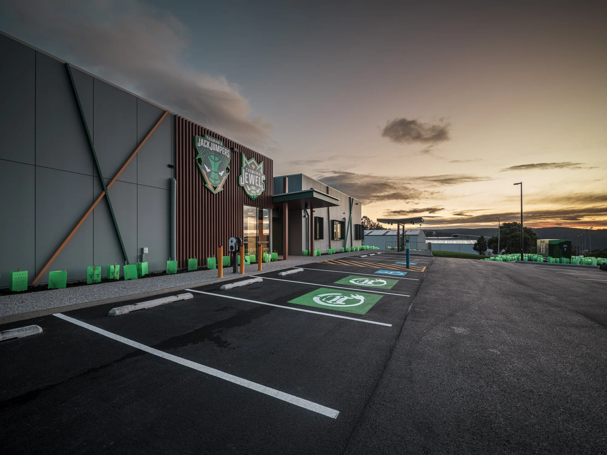 Jack Jumpers High Performance Centre-Exterior-37.jpg