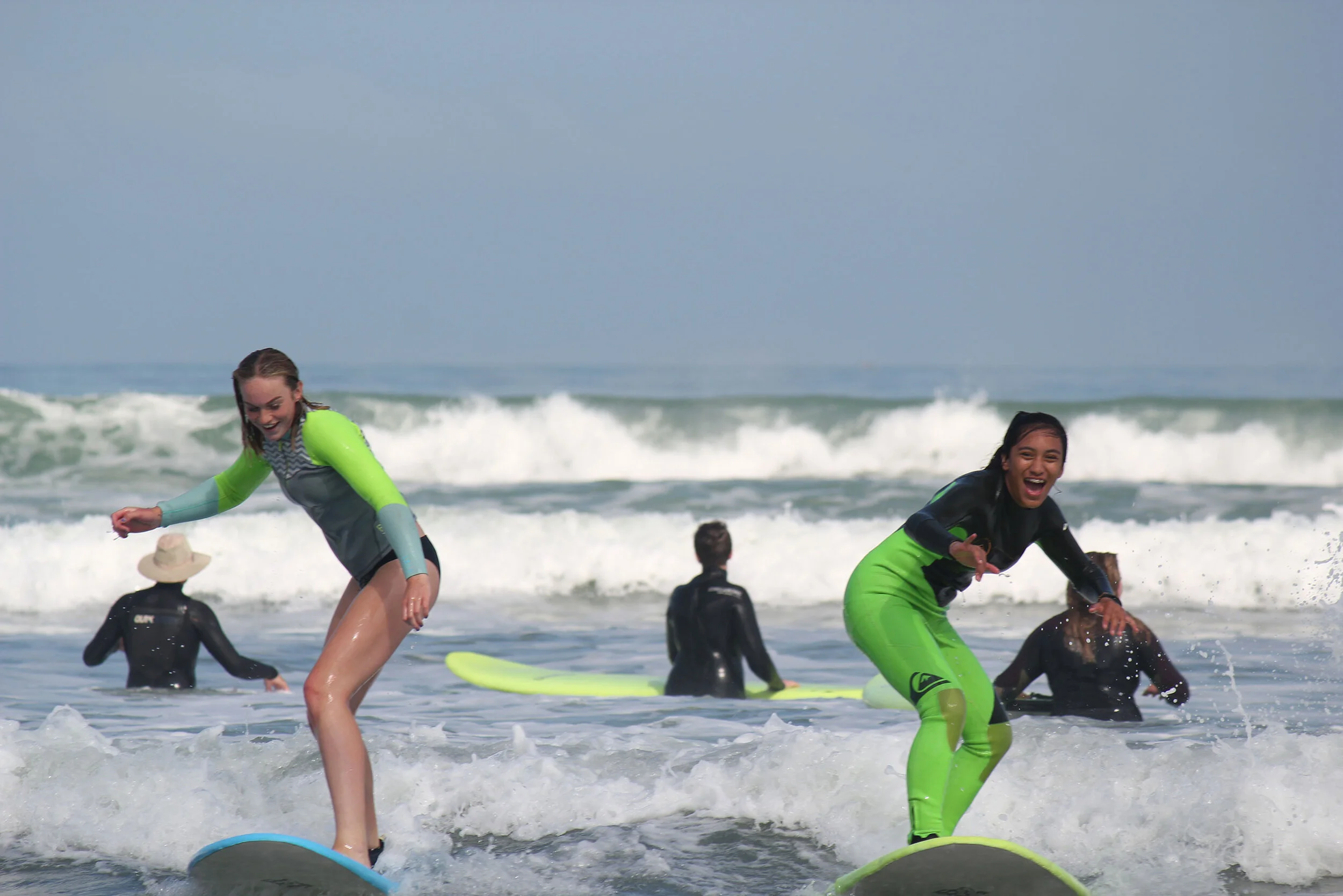 View Hockey Flyer  /  View Surf Flyer