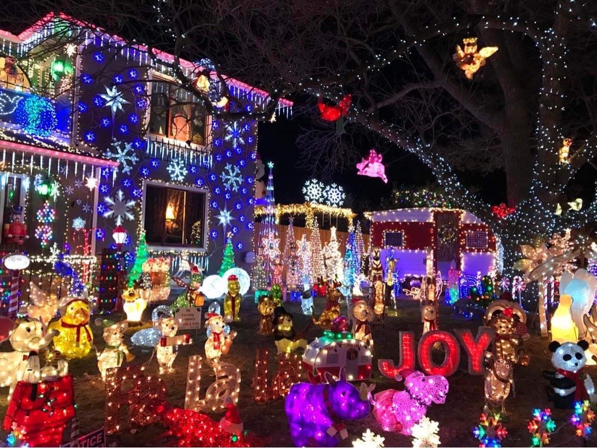 badning Løft dig op Indrømme Greeley Holidaze House lights up the night with Christmas cheer — The NoCo  Optimist