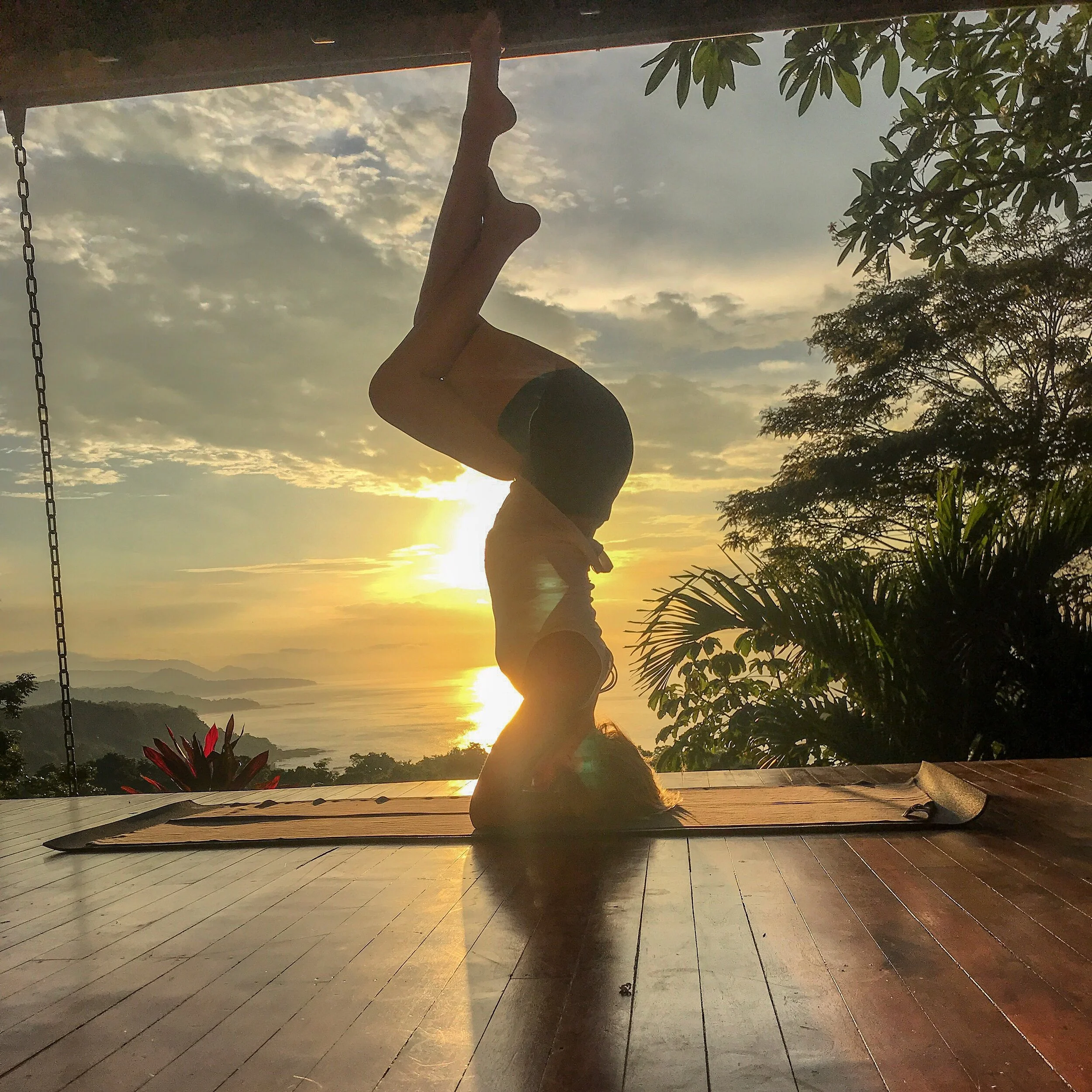Costa rica headstand.JPG