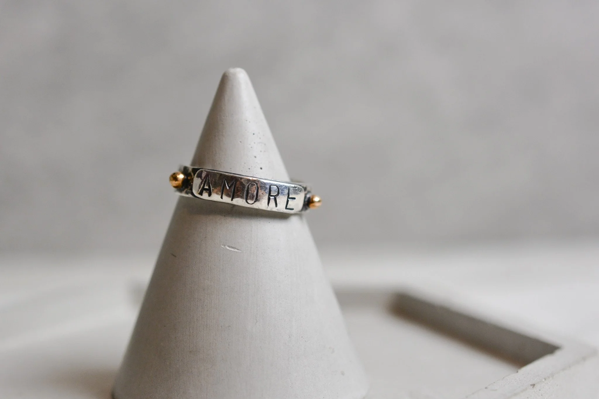 Amore Stacking Ring_2_ LHD .jpg.jpg