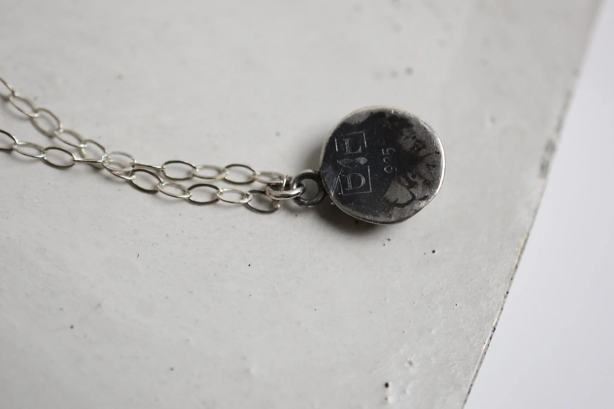 Shang Choc M-11-1032.jpg