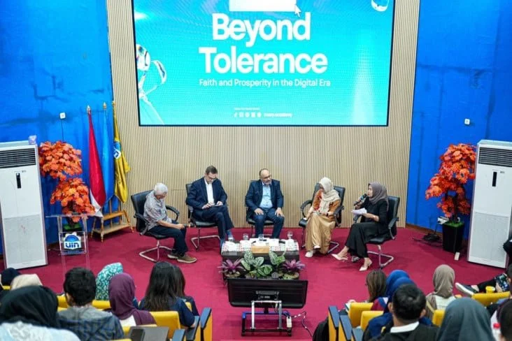 UIN Jakarta Promotes Interfaith Dialogue and Digital Innovation Through International Public Lectures