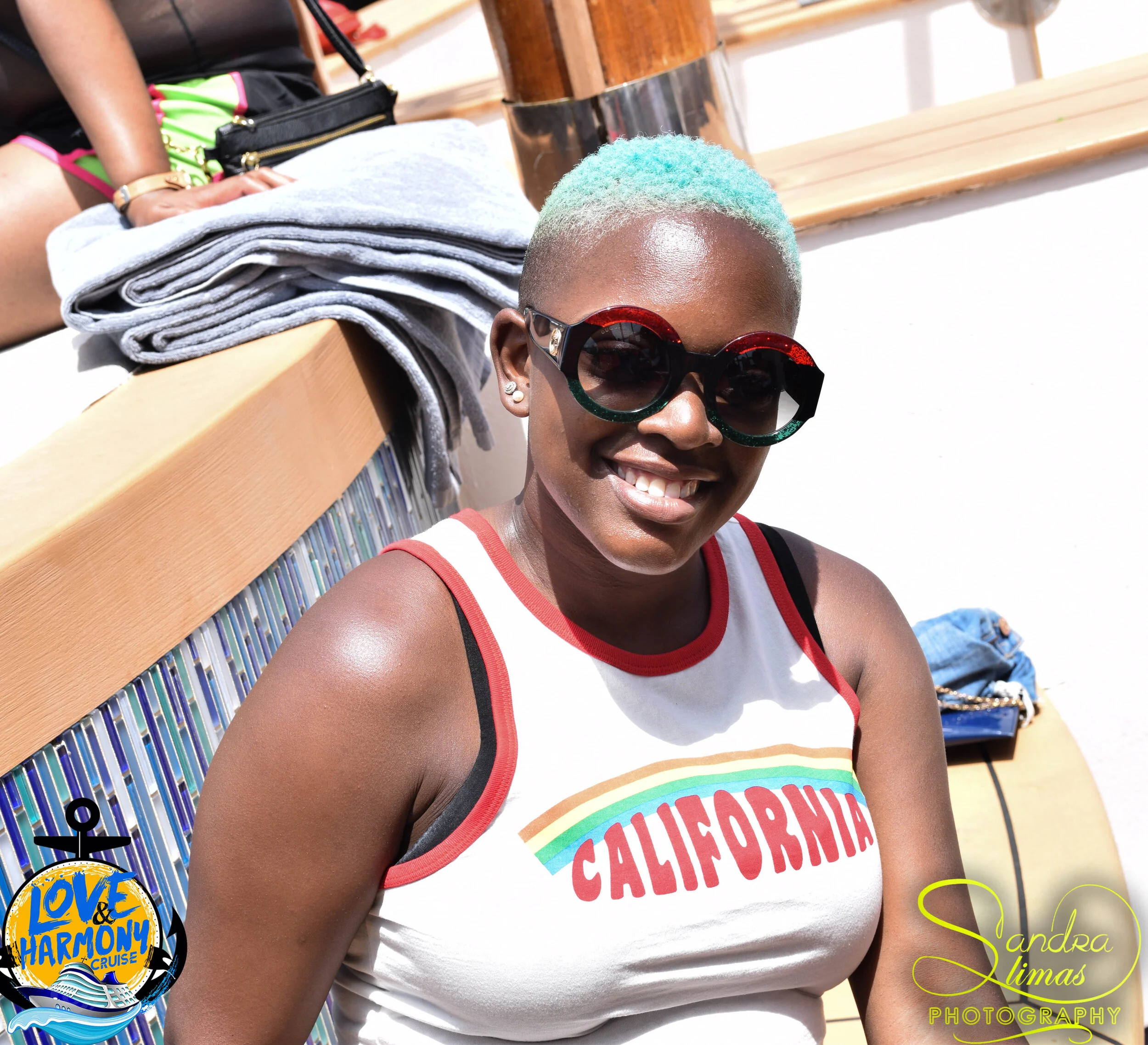 SHADES & SHORTS PARTY