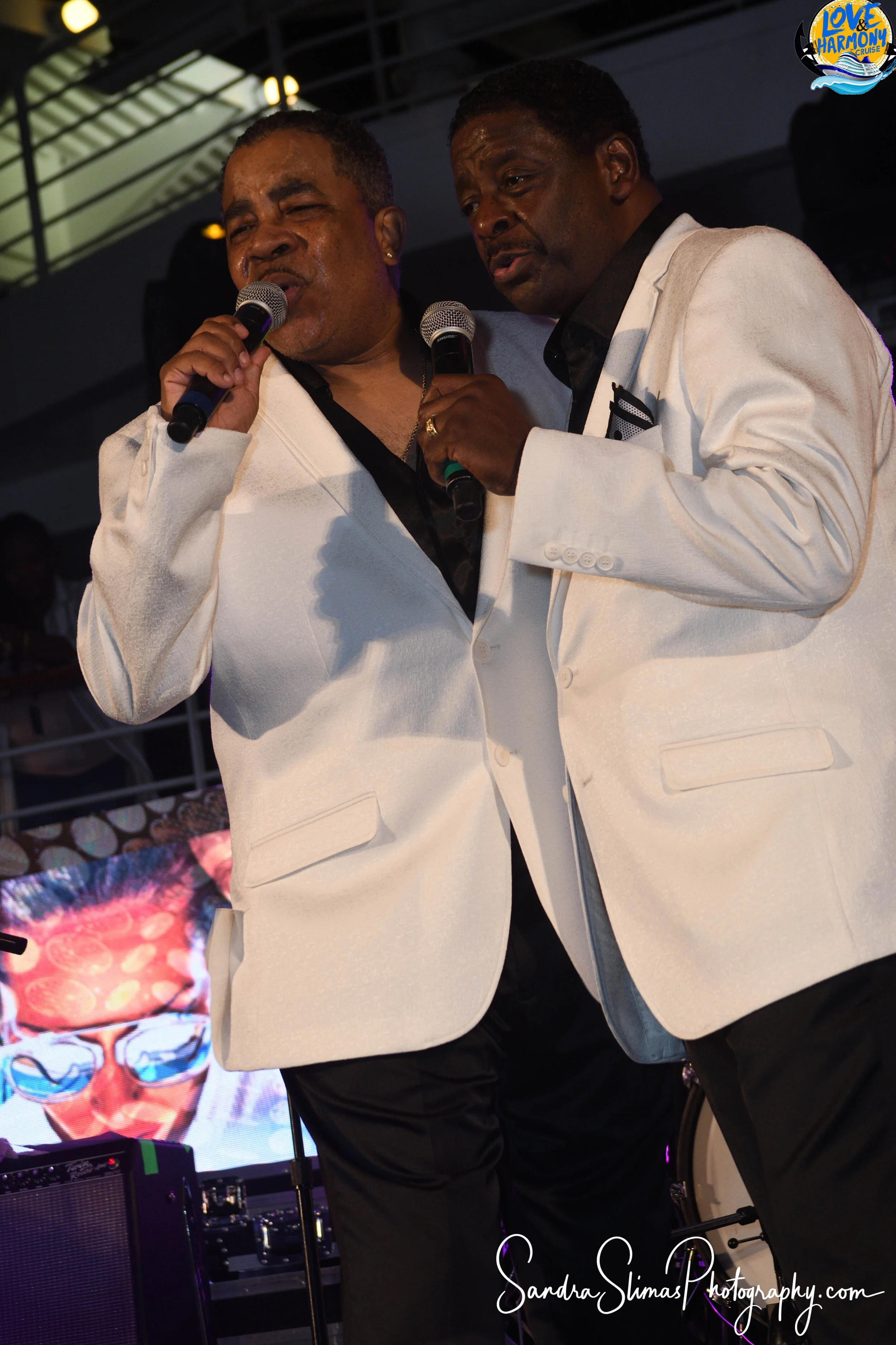DSC_6975_00001.jpg