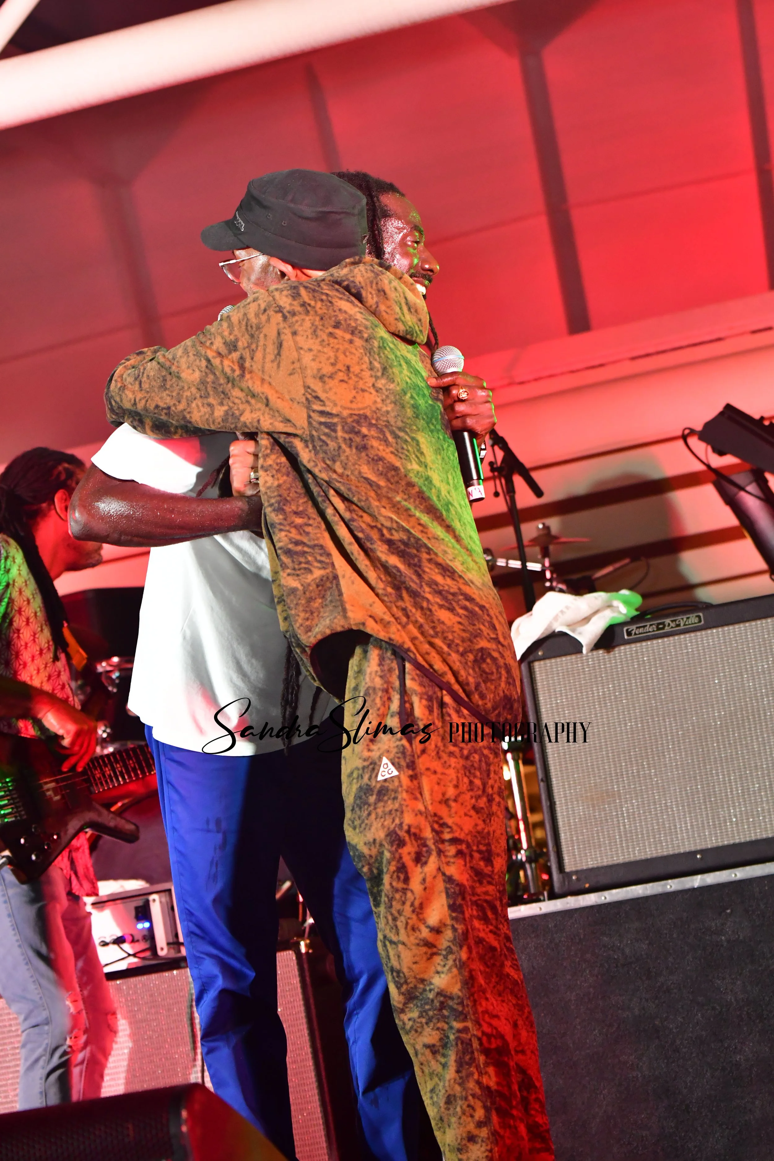 Buju & Beres
