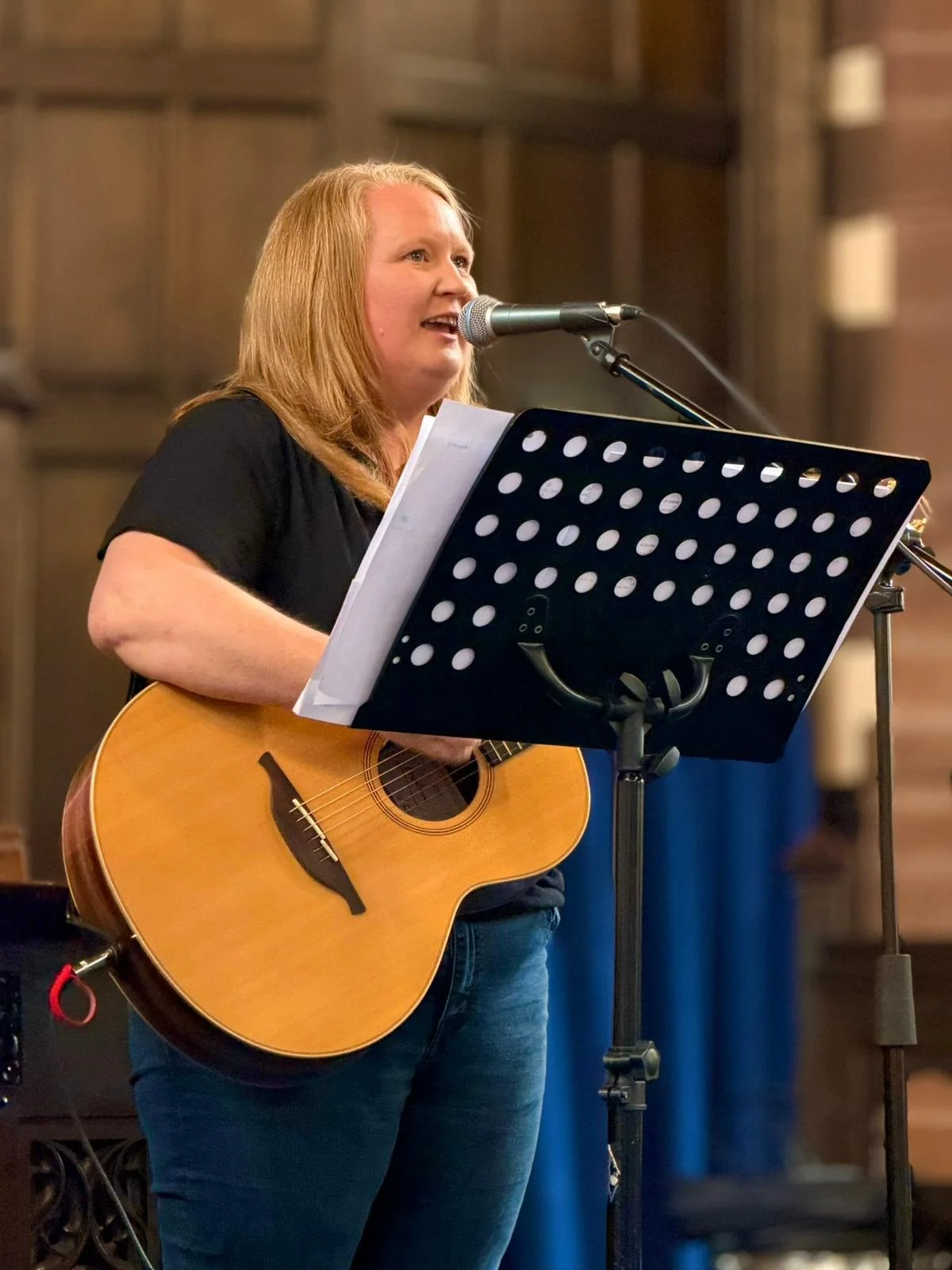 Worship Leader - Jayne Clinton