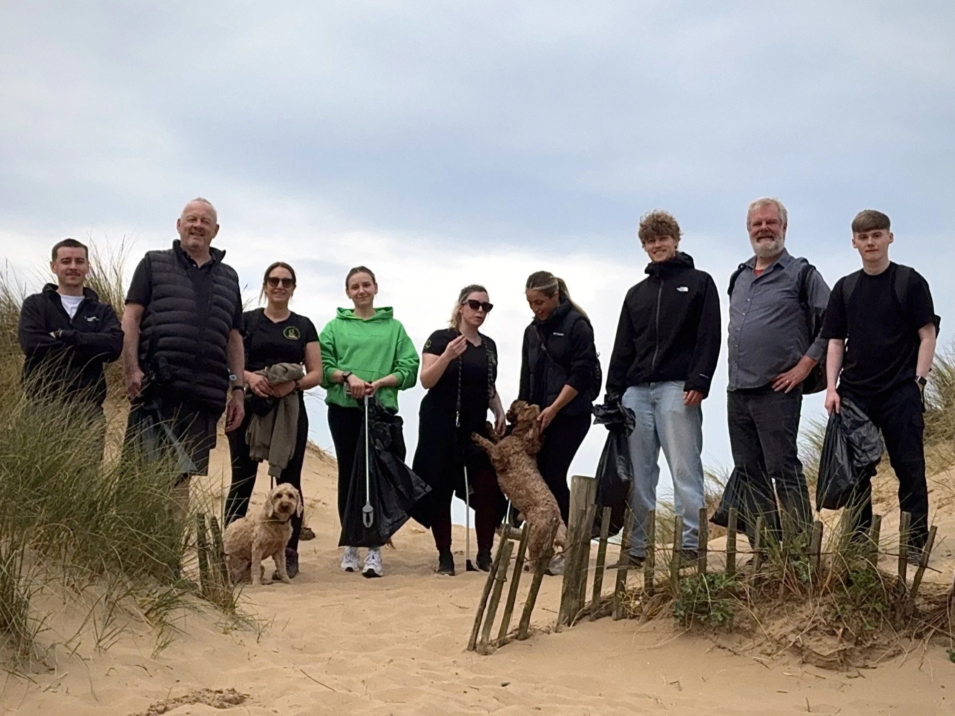Team Photo - Litter Picking - 2026.jpeg
