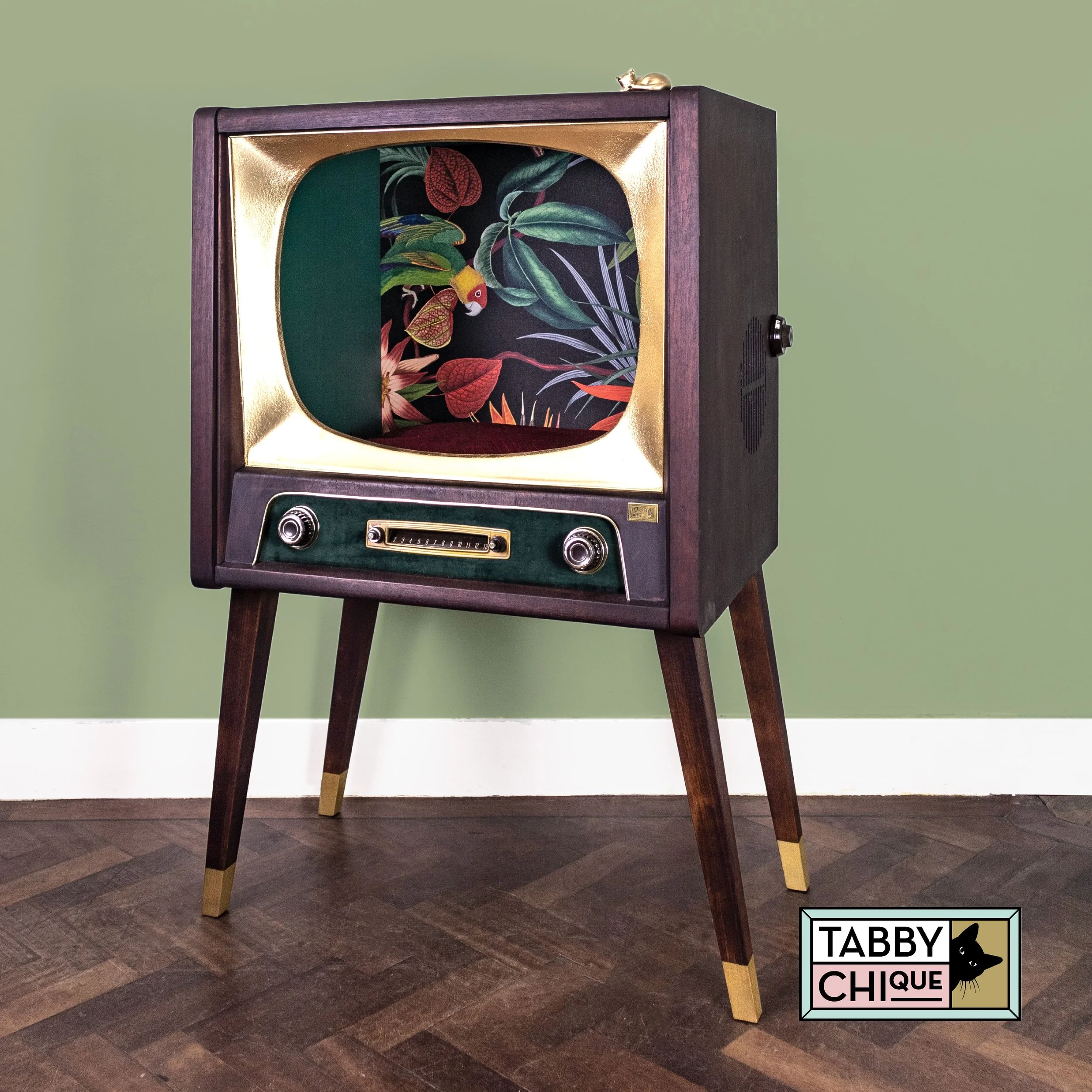 VINTAGE TV