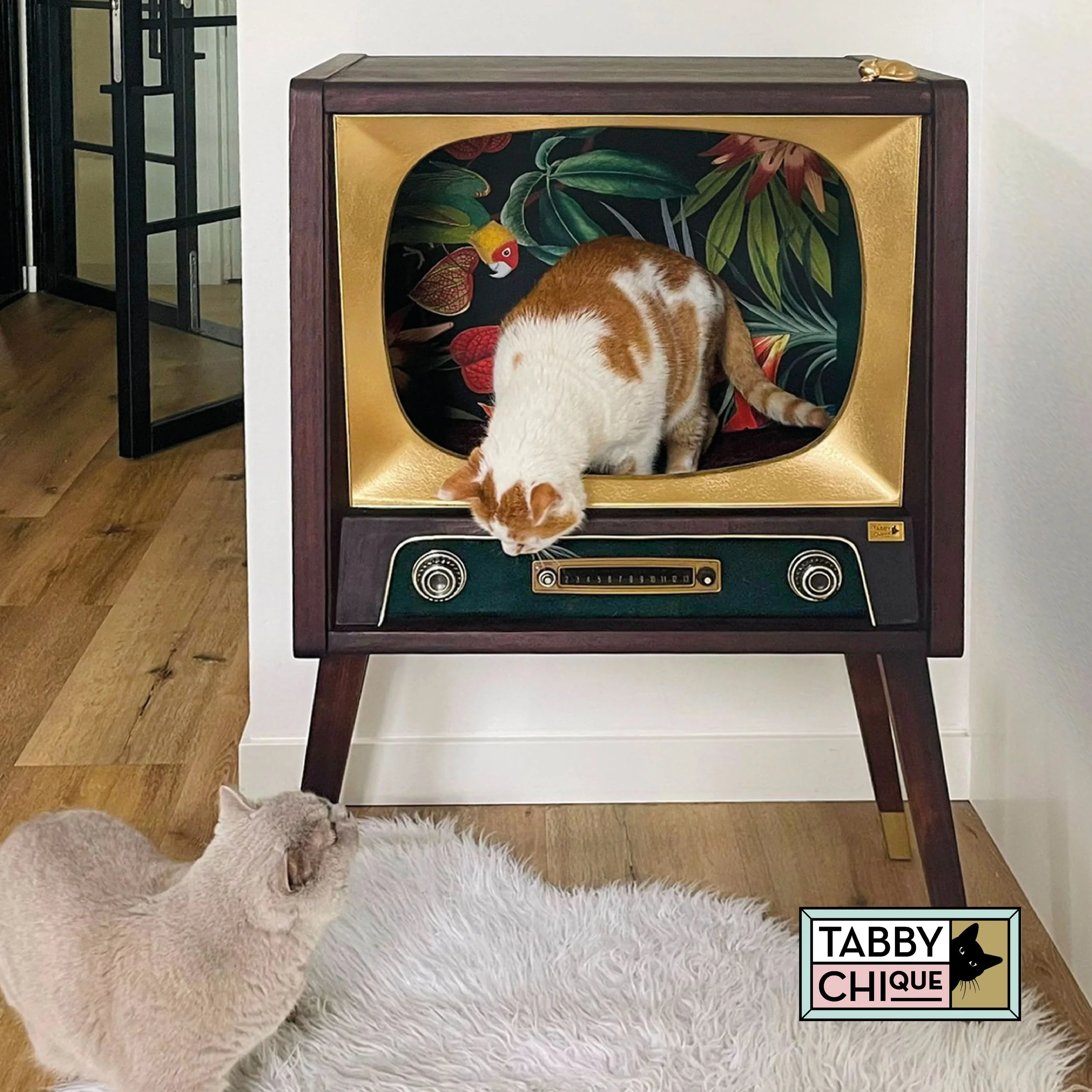 VINTAGE TV
