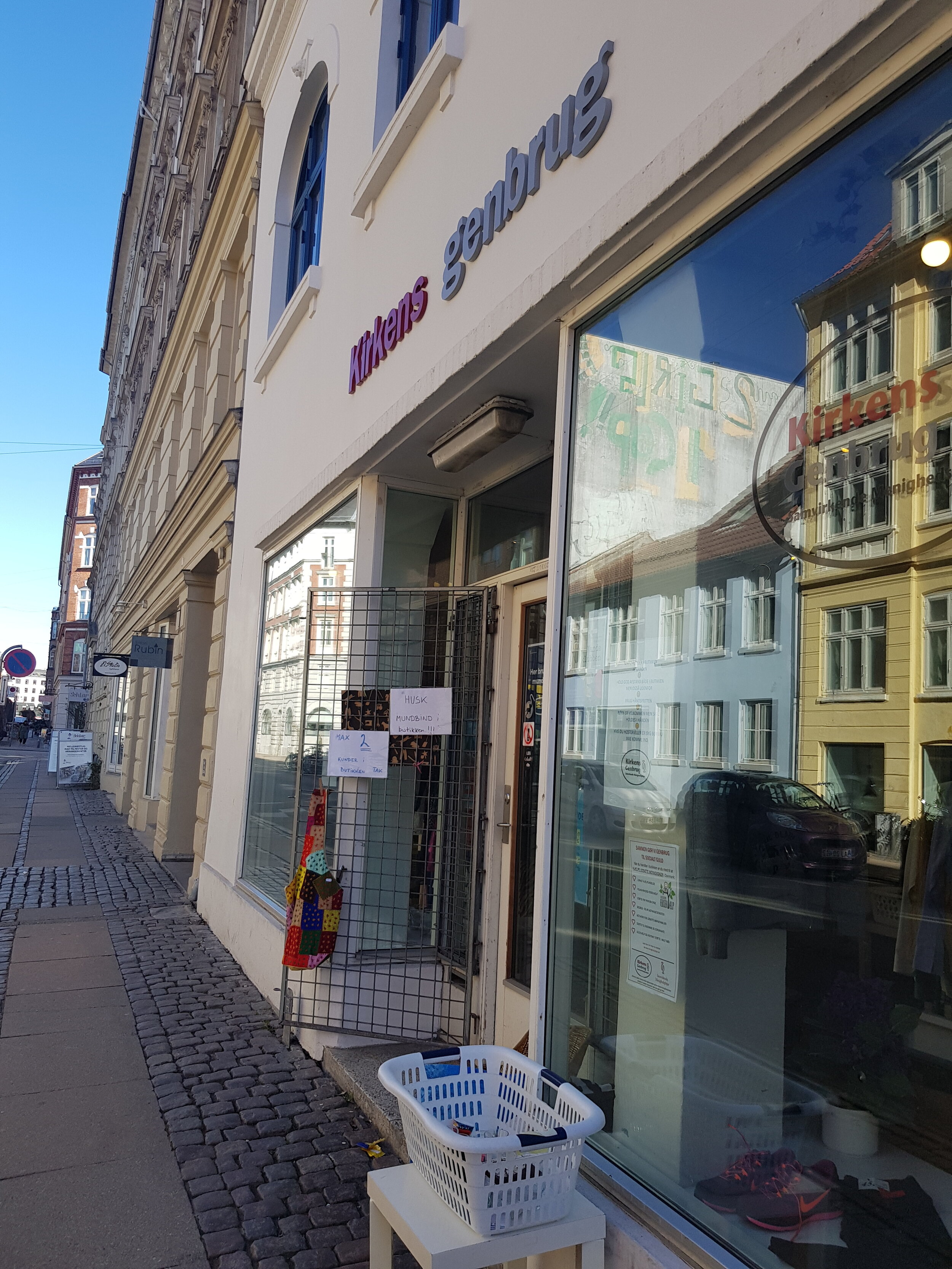 aflange landdistrikterne Påvirke My favorite second hand stores in Copenhagen — Alejandra Cerda Ojensa |  Sustainable Influencer in Copenhagen