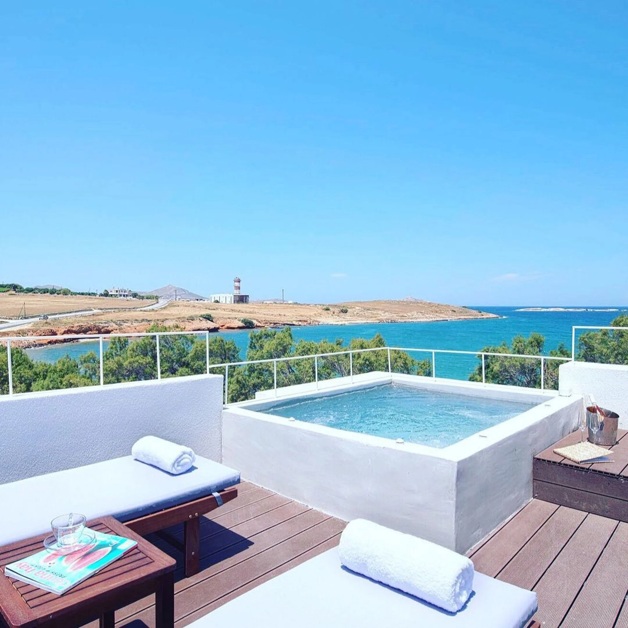 Comfy Suites Paros
