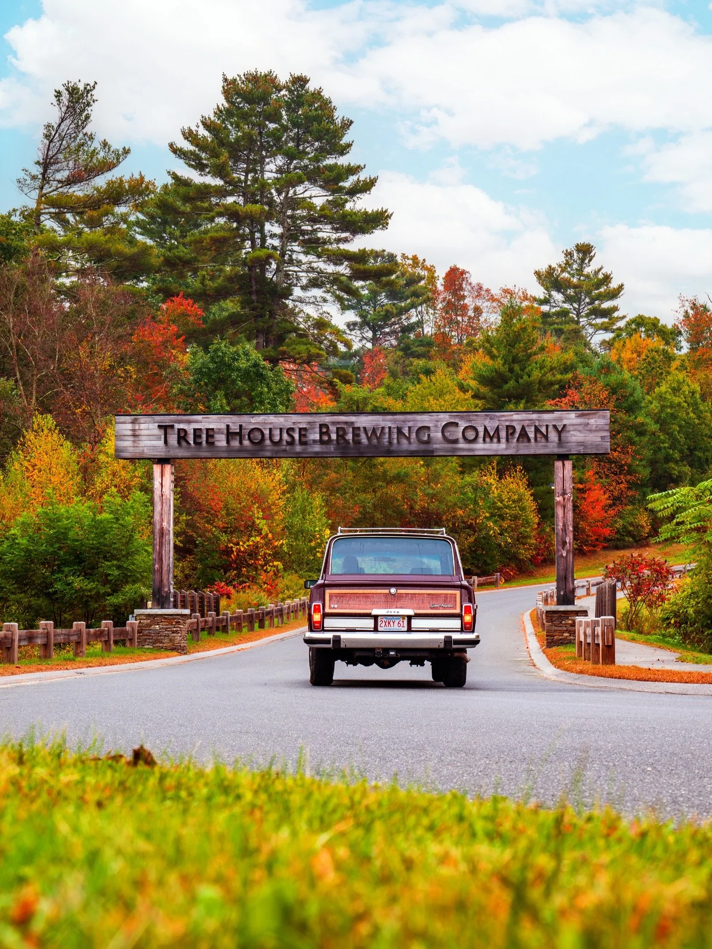 Autumn got us like&hellip; 

🍂 

See you here. 🫂