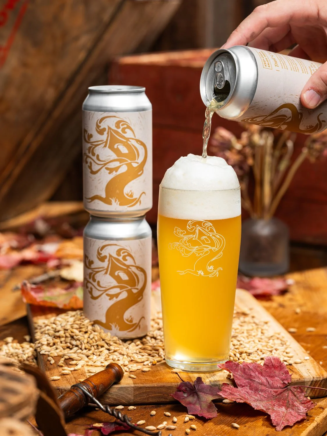 Extra crispy Monday.
What once sounded crazy has become one of our most popular dry-hopped lagers.
Trail Citra is a crash course in old-world brewing and new-school hops. This crisp German Pilsner snaps with floral orange and grapefruit with a plea