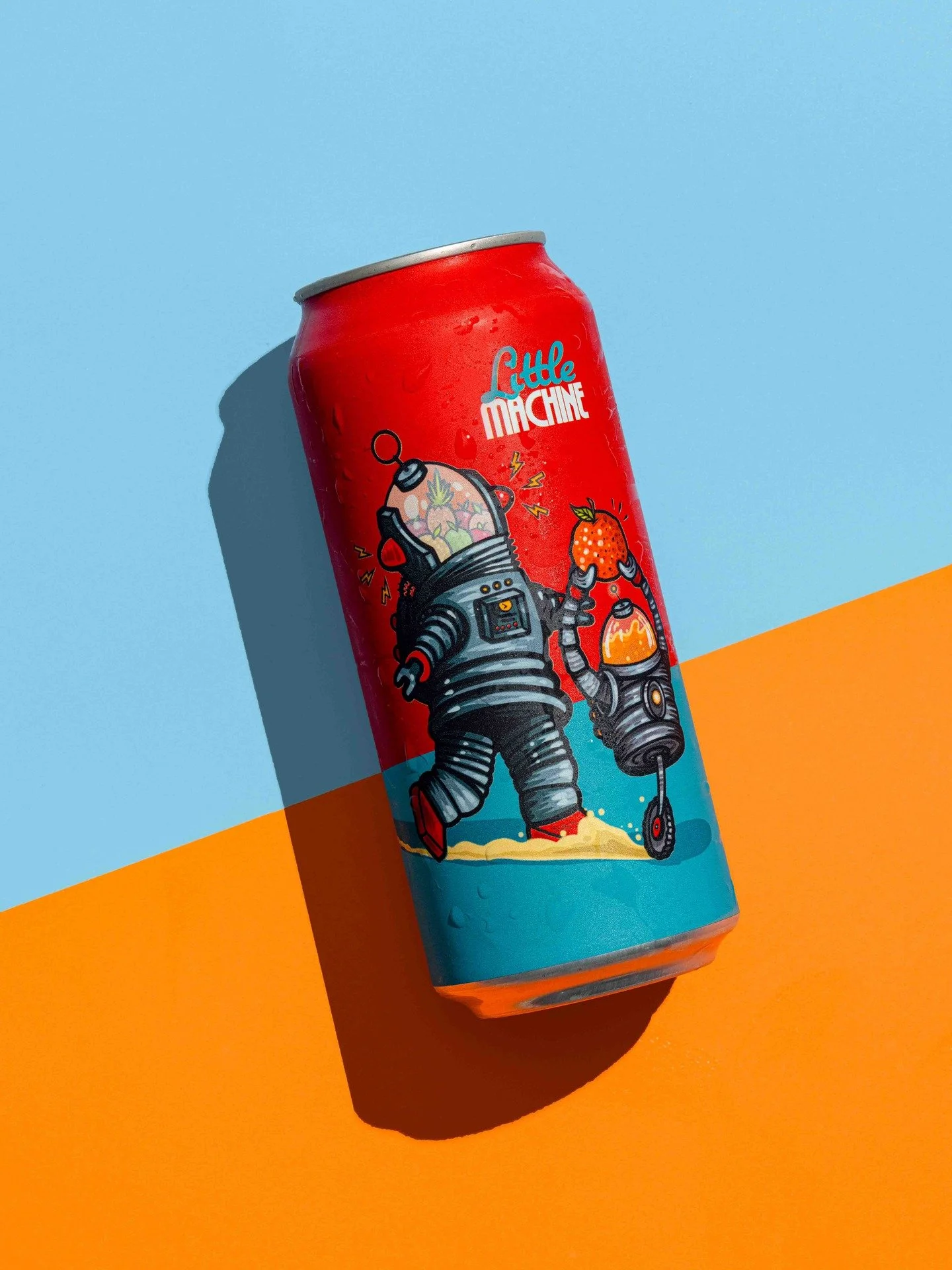 Little Machine is a rendition of the beloved Juice Machine flavor profile in Pale Ale form. 

It's light, fluffy, and incredibly hoppy, without any lingering bitterness.

Little Machine. Big Flavor. 

🔥📸

#productphotography #productphotodaily #pho