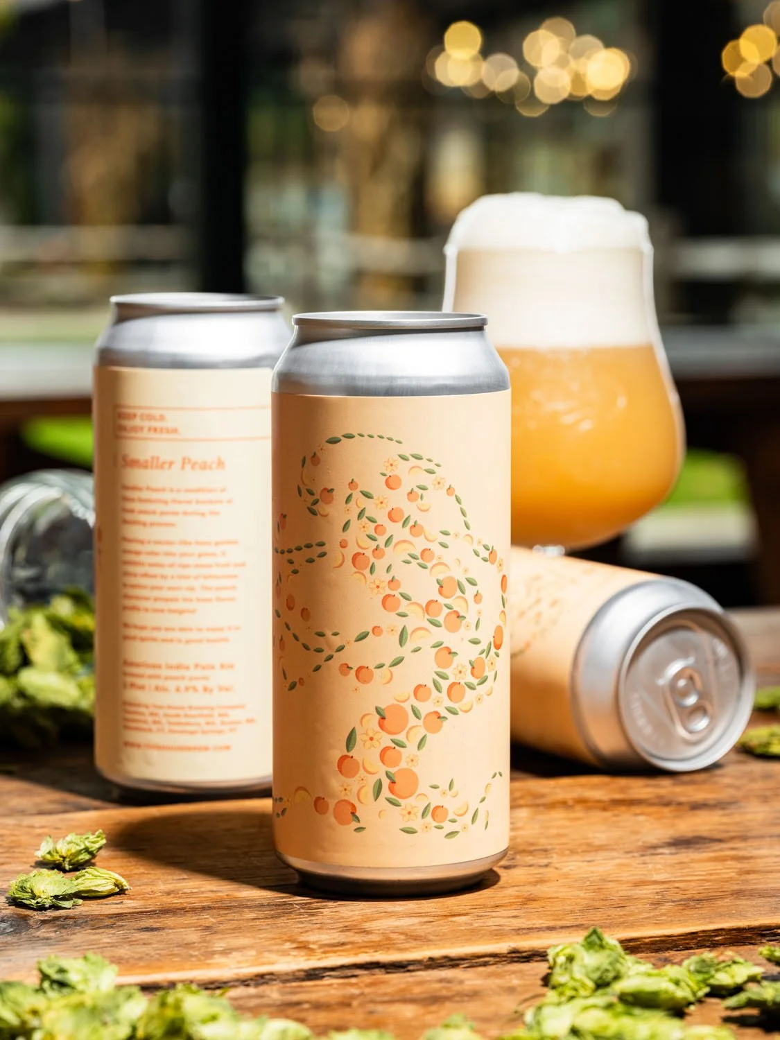 Smaller Peach! 🐤🍑

To craft this tasty beer, we add literal heaps of peach pur&eacute;e to Daze, which already boasts a ton of peach character. The result is a delightful peach overload. 

Stay tuned!

#productphotography #productphotodaily #photog