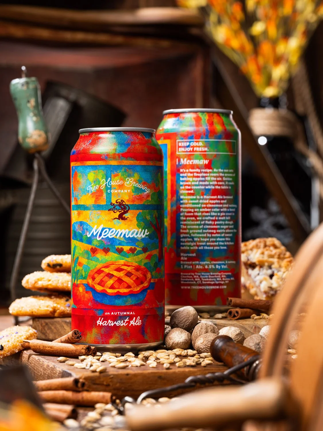 'Meemaw' is our apple harvest ale, crafted with a malt bill reminiscent of flaky pie crust and brewed with a generous addition of sweet, dried apples in the mash.

In short, it's a bit like apple pie. 

After fermentation, we conditioned it with nutm