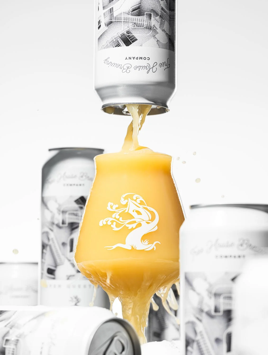 Open Question is a new Single IPA utilizing a blend of American and New Zealand hops. Citra, Motueka, and Nelson bring out lively notes of Ruby Red grapefruit, summer melons, limeade, and crushed white grapes. 

As it evolves over the palate, it pull