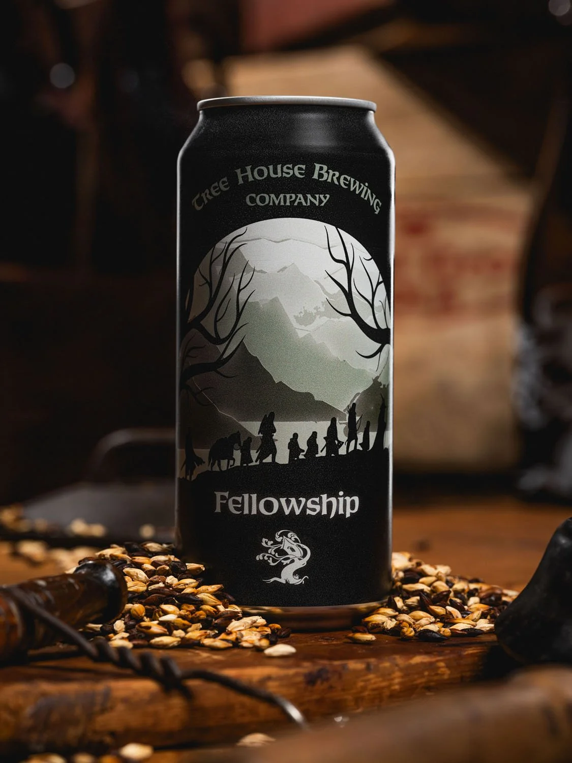 Fellowship is our London Porter crafted to be shared with your closest companions. Pouring an obsidian color with a head of coffee-colored foam, subtle aromas of baker's chocolate and earthy hops rise from the glass. Within its smooth body are notes 