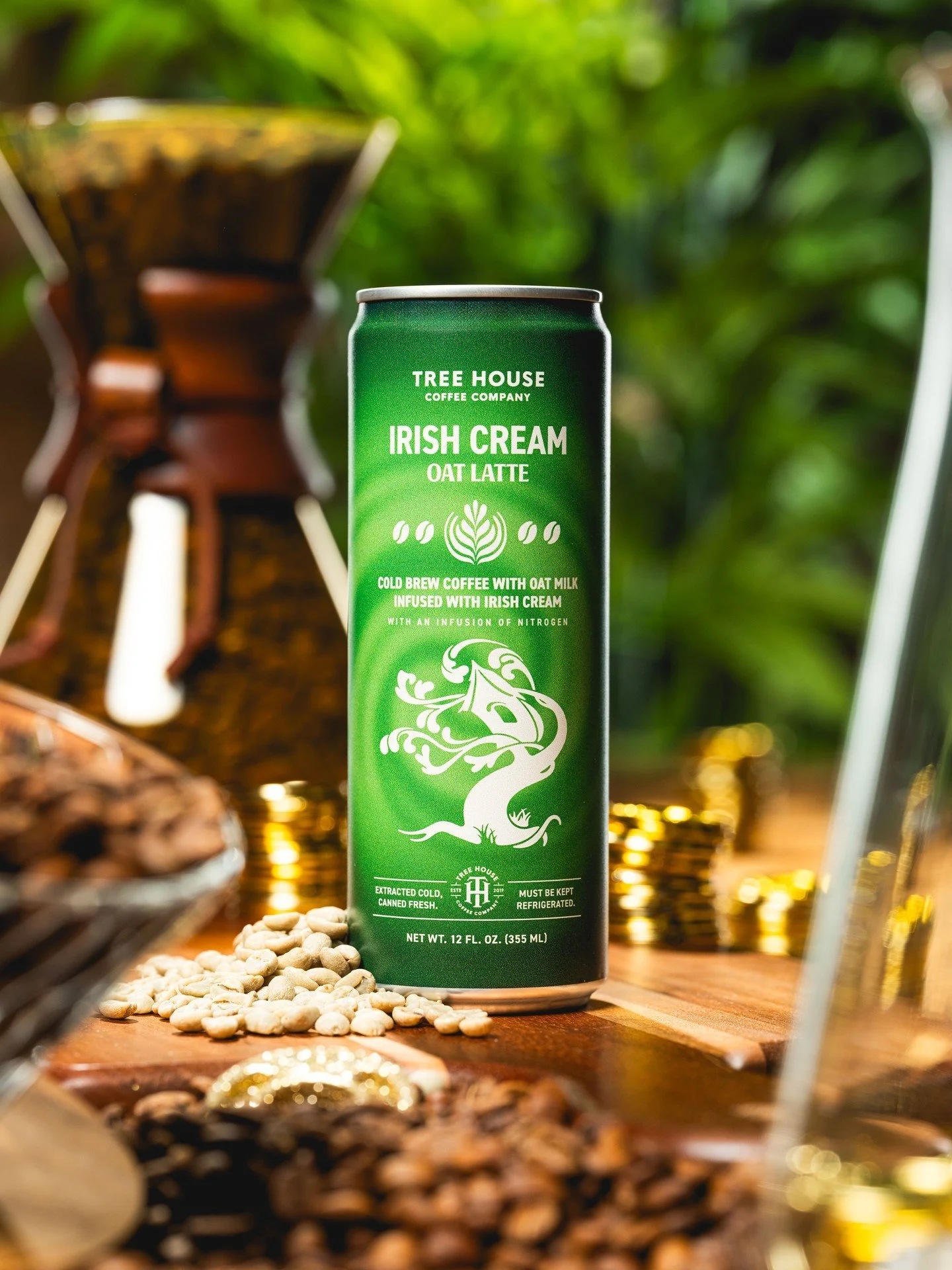 Irish Cream Oat Latte is just the thing that we need the morning Green Week kicks into high gear. 

It's incredibly creamy with swirling notes of roast, vanilla, and a hint of cacao - this gem comes about but once or twice a year. Don't hesitate to s