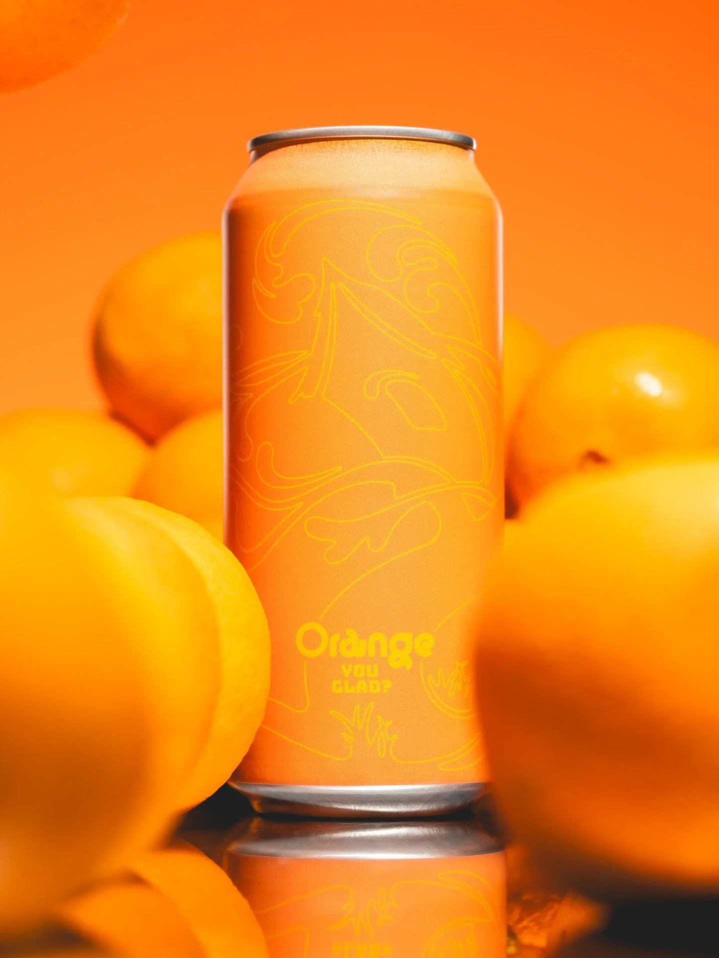 Orange you glad it's Friday?

Orange You Glad is Julius conditioned on orange pur&eacute;e! It boosts Julius's already potent hoppy citrus character with layers of juicy orange sweetness and eye-popping zest.