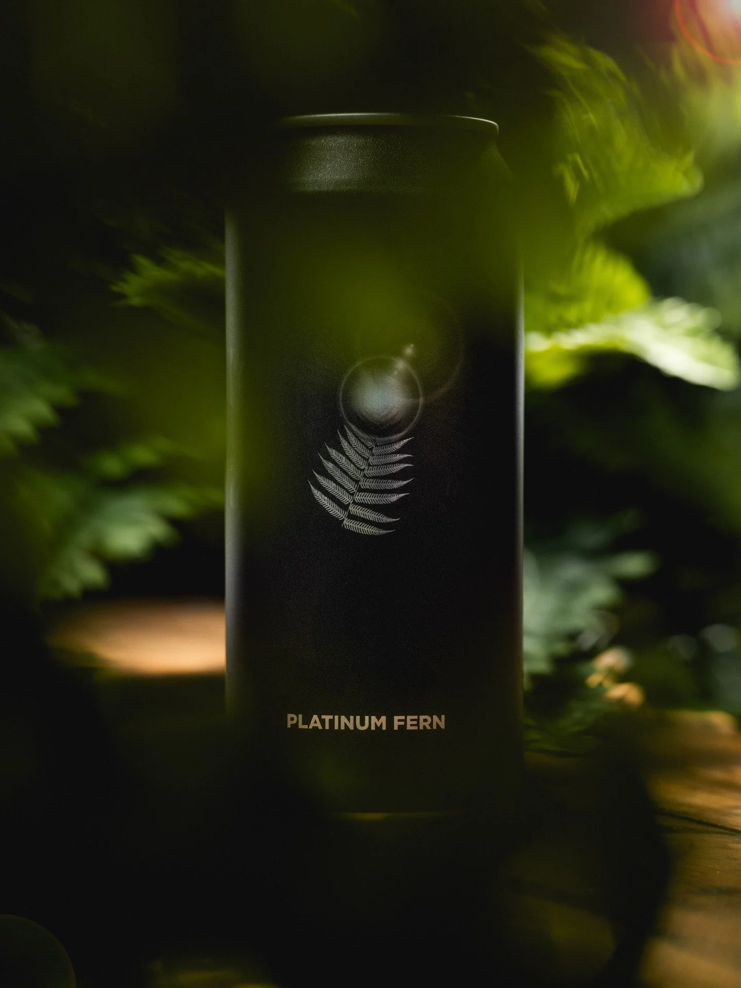 Platinum Fern is a hop-saturated expression of New Zealand terroir that bursts with notes of white grape, summer peach, citrus, papaya, and pineapple.

Scaling our New Zealand series into Triple IPA territory was a slow and thoughtful endeavor. The s