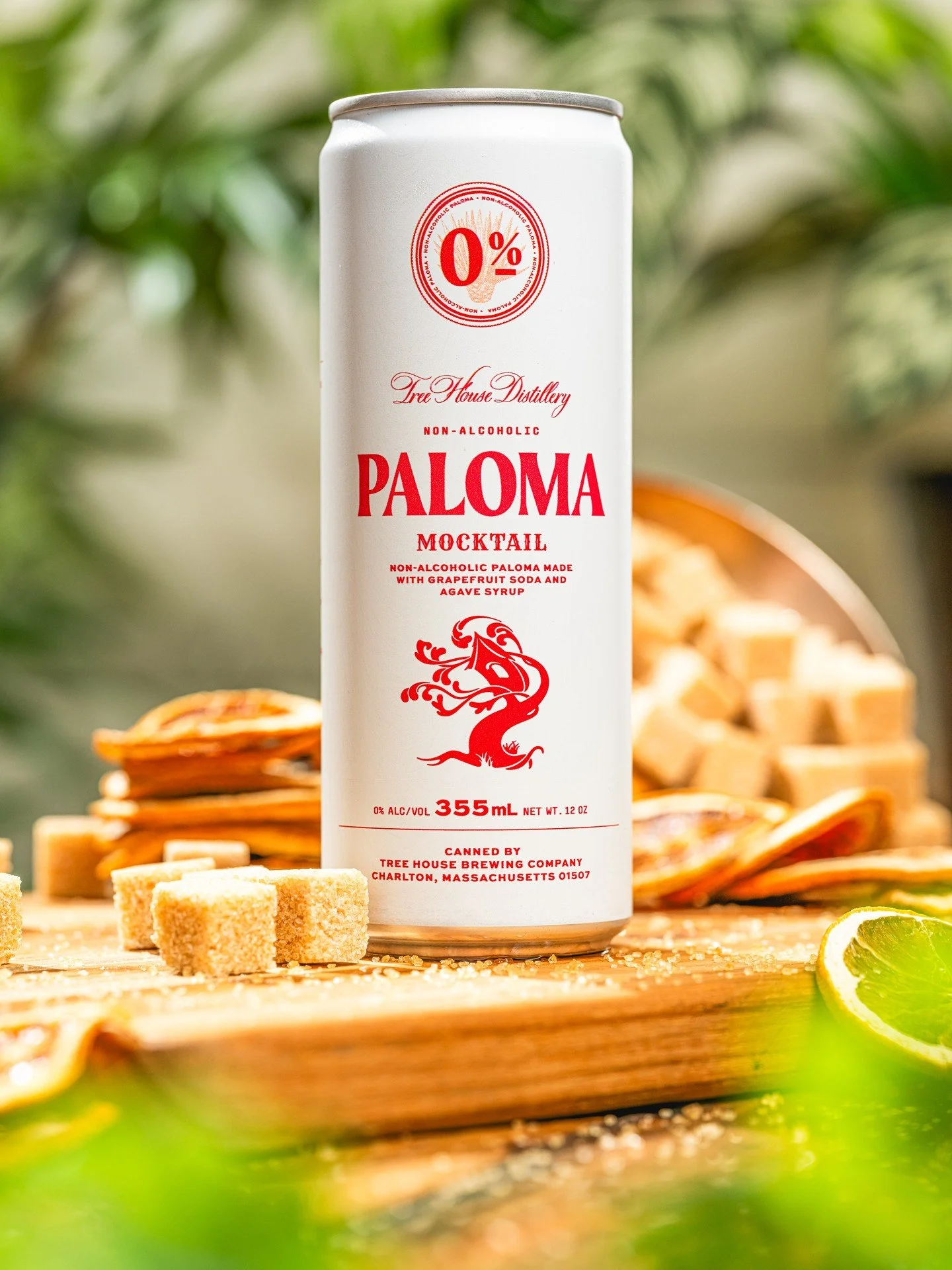 Alcohol-free Paloma, what would we do without you?

Simplicity at its finest: fizzy carbonation, bright grapefruit, and mellow agave syrup. We love having one of these in between drinks to keep the night on track. We firmly believe these options shou