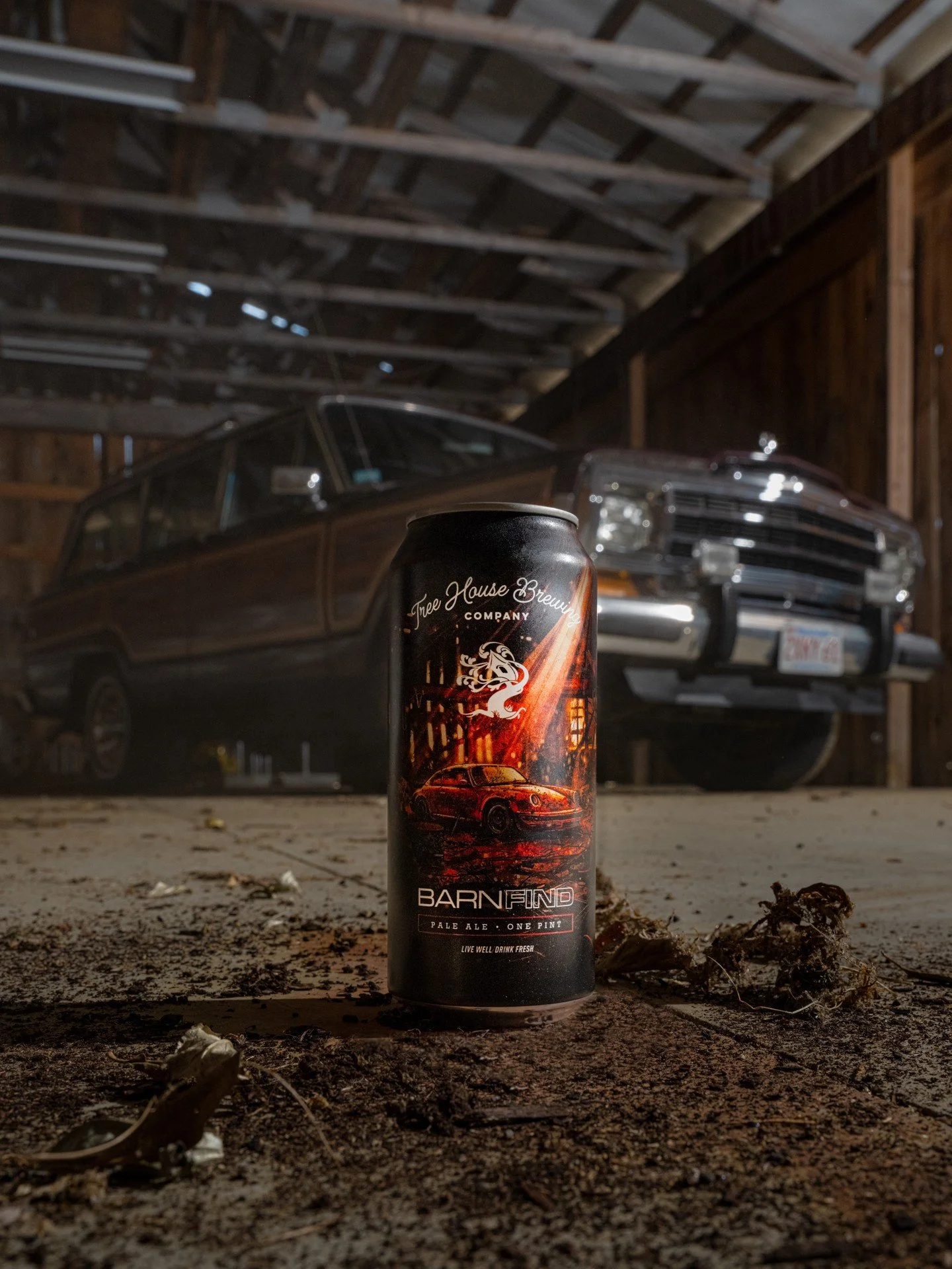 A beer for the treasure hunters out there.

This gem of a new Pale Ale is fluffy as always, and crafted with a classic blend of American hops.

Barn Find pours a hazy orange color with a mountain of foam rising above the glass. Citra and Cascade lead