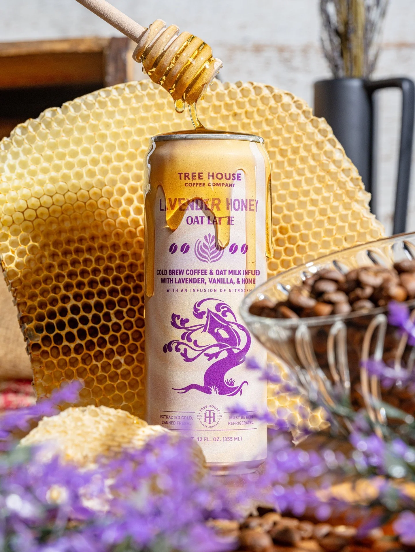 Day Dreamy 🪻💜

Our cold brew takes a stroll on the mellow side of life with our Lavender Honey Oat Latte.

Floating above roasty cold brew and creamy oat milk are sweet notes of honey, vanilla, and calming lavender from our house-made syrup.

Each 