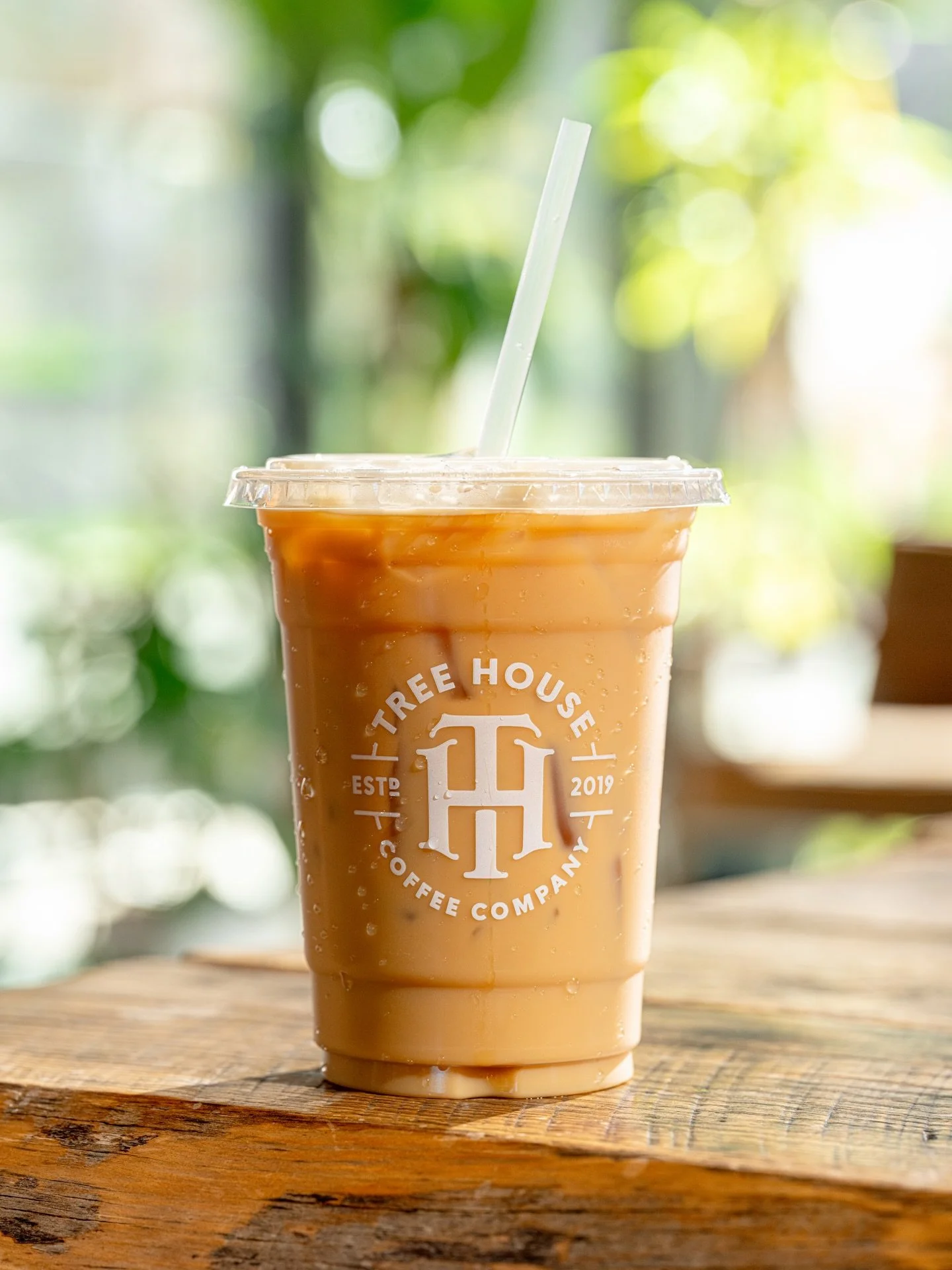 It just hits different on Sunday morning. 

@treehousecoffeeroastery