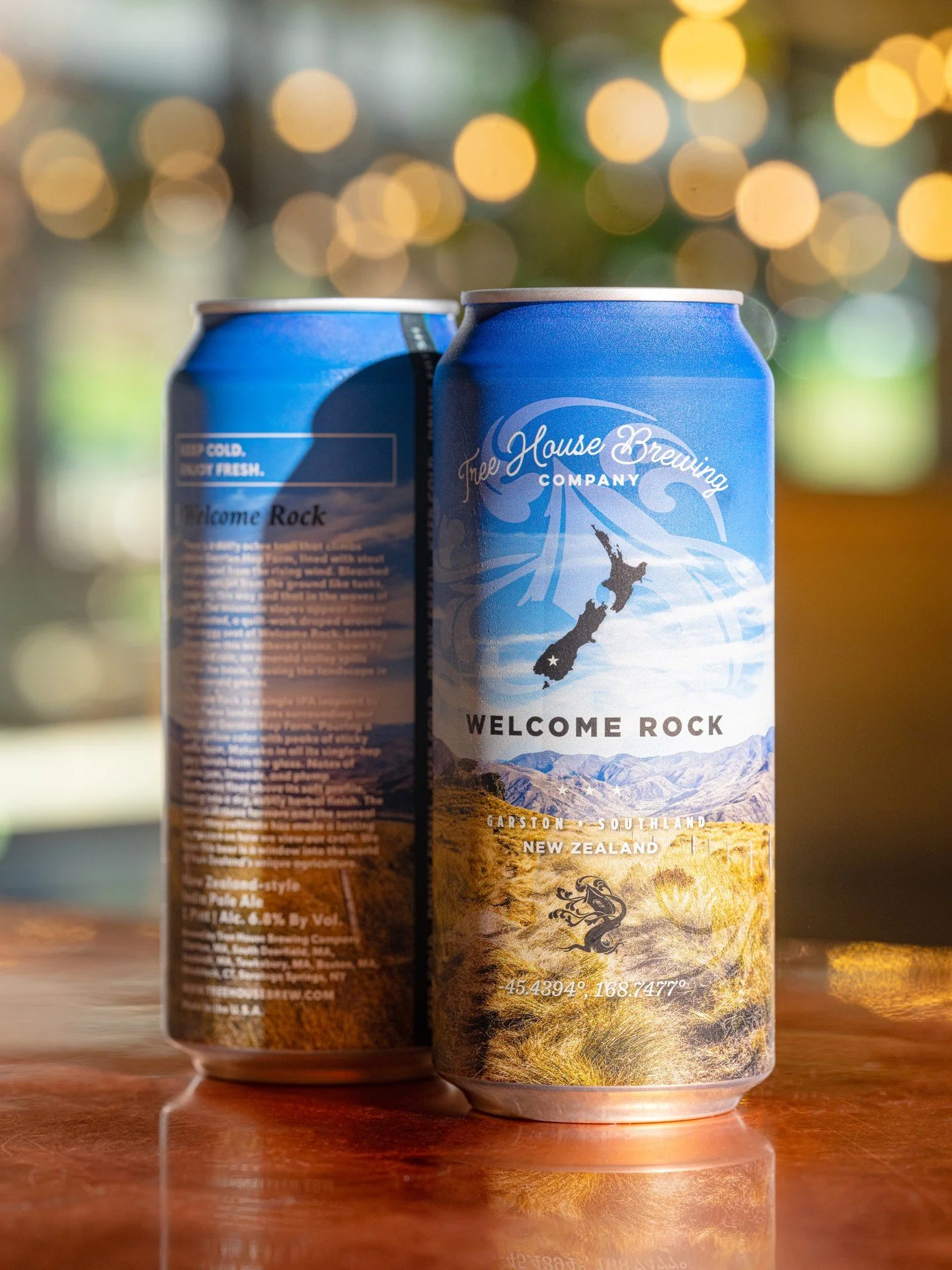One farm and one hop, selected by hand at the source.

Welcome Rock is a Single IPA crafted to share our love for New Zealand and our friends at Garston Hops (@garstonhops). Motueka bursts with notes of lemon jam, limeade, and juicy blueberries, fini