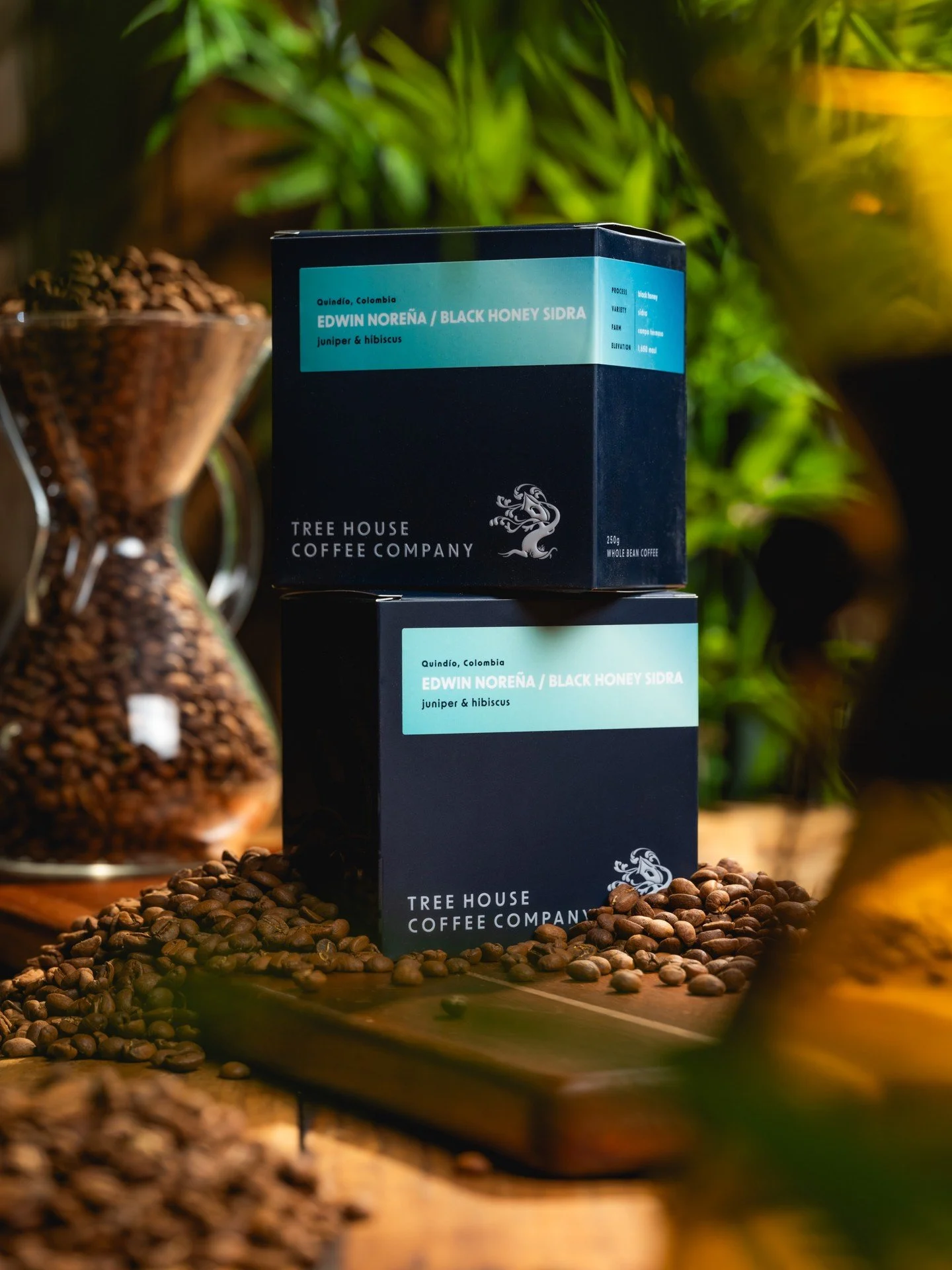 Our Single Origin series continues with Edwin Nore&ntilde;a Black Honey Sidra &ndash; Whole Bean Coffee.

This eclectic, limited offering takes its name from a distinctive process that yields bright, aromatic juniper and thirst-quenching, juicy hibis