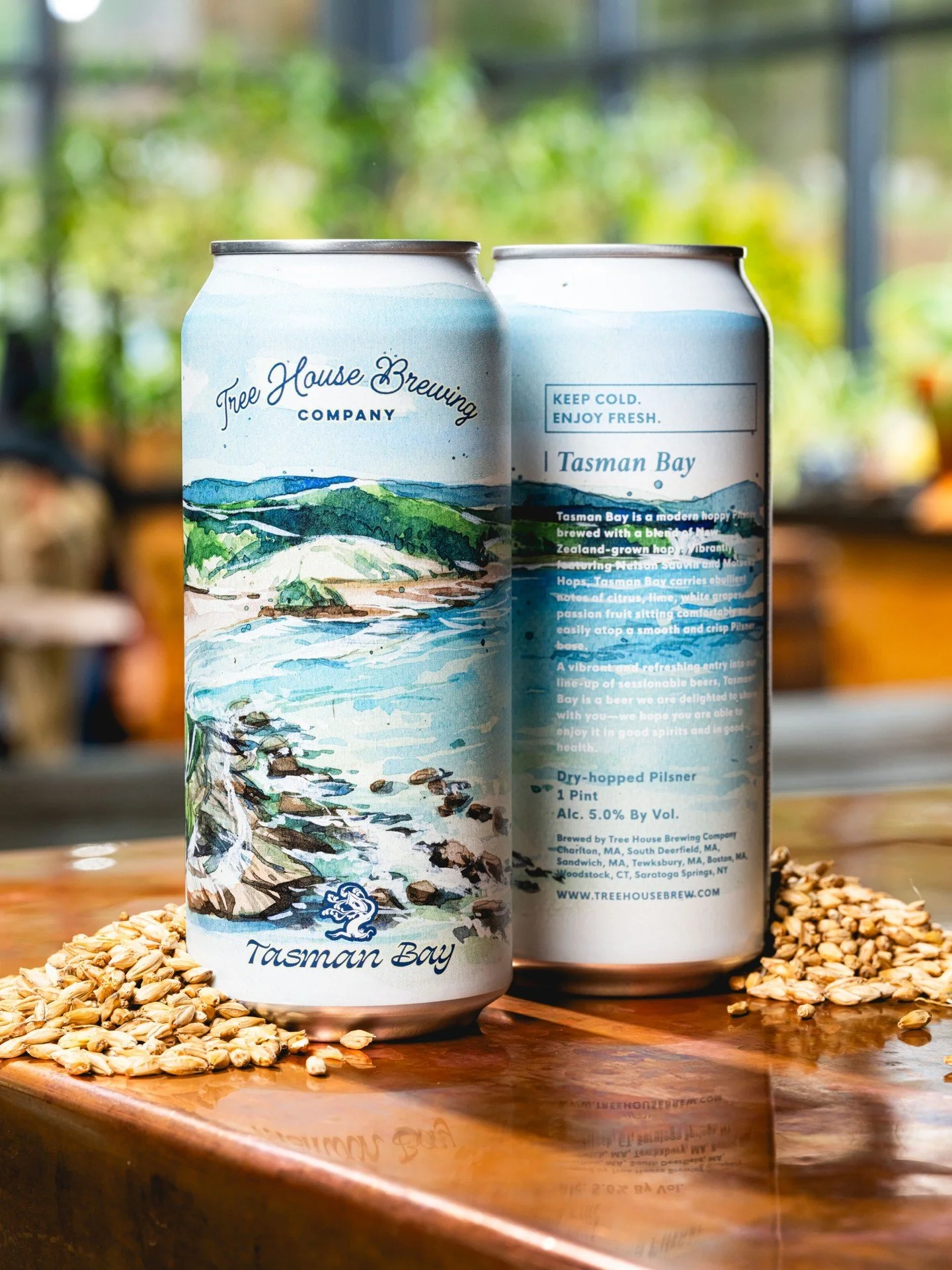 New Zealand. Hoppy. Pils. 

After proper conditioning in our Lager cellar, this snappy Pilsner is dry-hopped with a blend of Nelson and Motueka. Poured vigorously, notes of lychee, white grape, lime, and tropical zest erupt from its cloud of sticky f