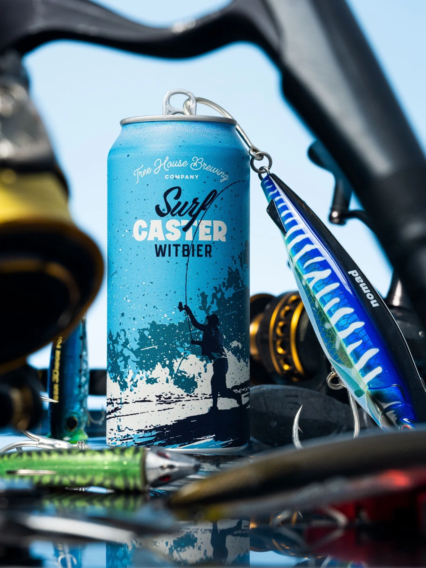 Surfcaster is our entry into the world of Belgian-style witbiers, hands down one of the most refreshing and approachable beer styles. Silky wheat is met with gentle additions of orange peel and coriander, rounded out with a modern twist, a kiss of Ci