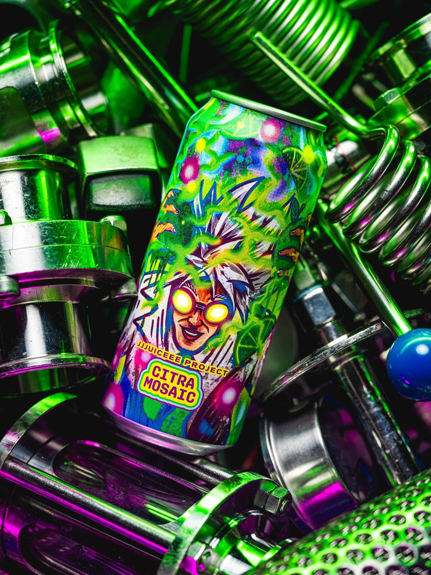 🧪⚡🧠

Crazy. Juicy. Saturated. This hoppy wonder bursts with 🥭 🍊 🫐 🍑

We use Citra and Mosaic heavily throughout our recipes, but depending on the blend, we&rsquo;re able to hone in on entirely different flavor expressions. It&rsquo;s one of the