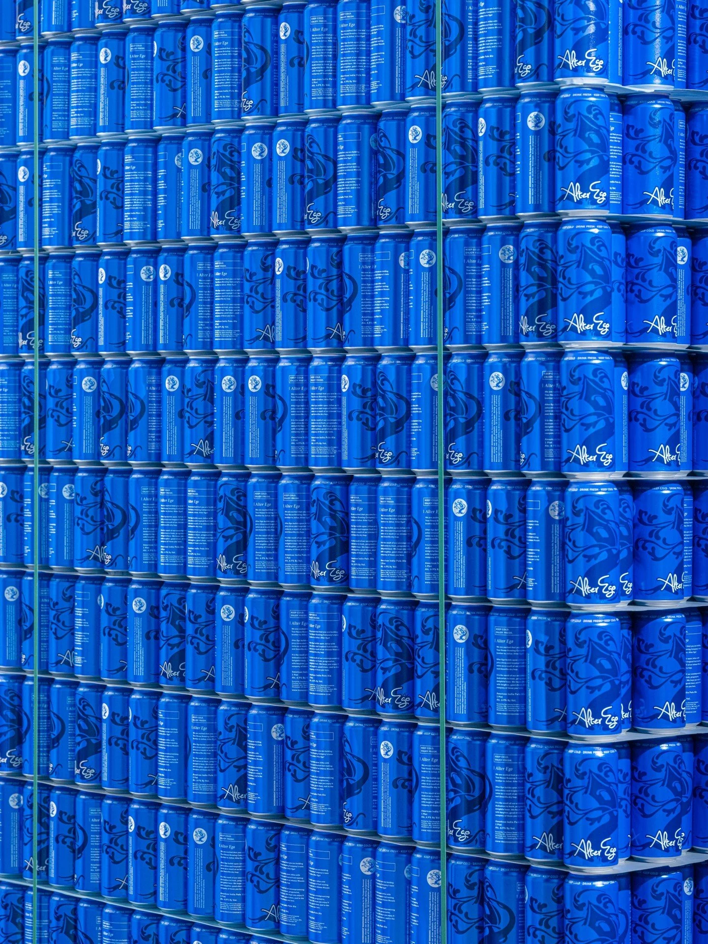 Our boy blue.

Alter Ego is crafted identically to Julius, but with a different hop blend! It's soft and approachable with notes of blueberry, mango, and peach ending in a refreshingly bitter finish.

It's never a bad time to open your fridge and see