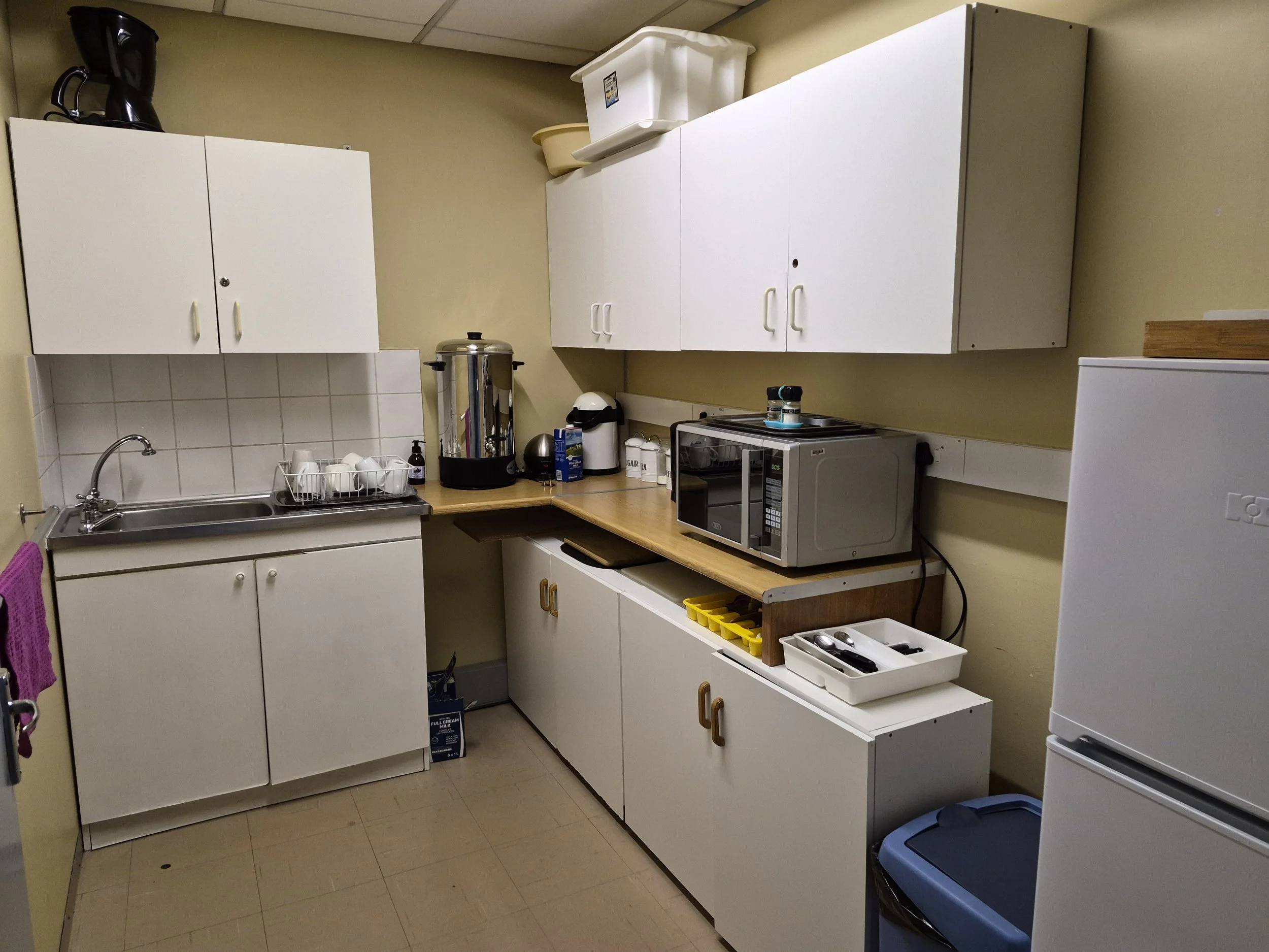 Kitchen 1_1.jpg