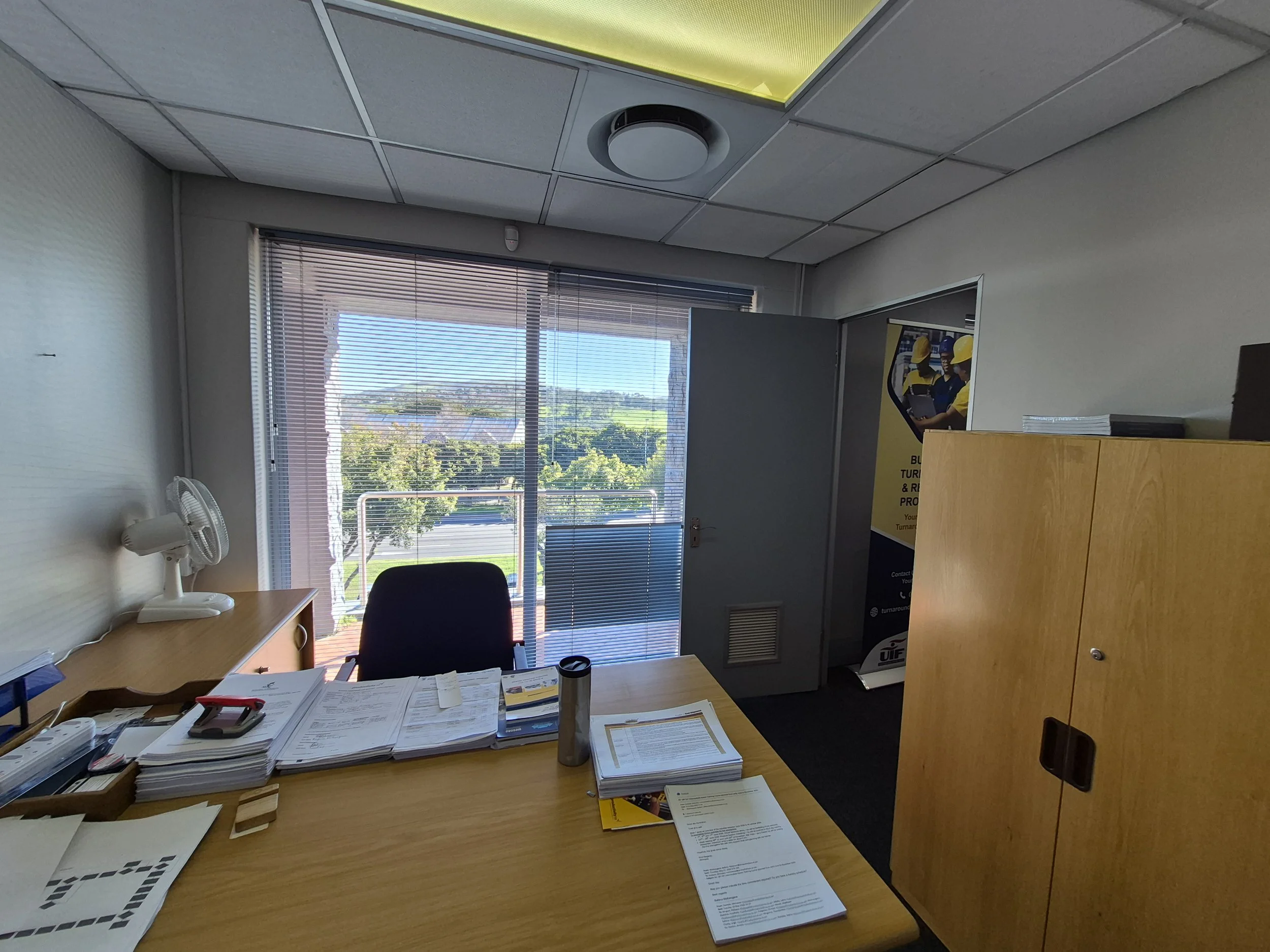Office 4_3.jpg