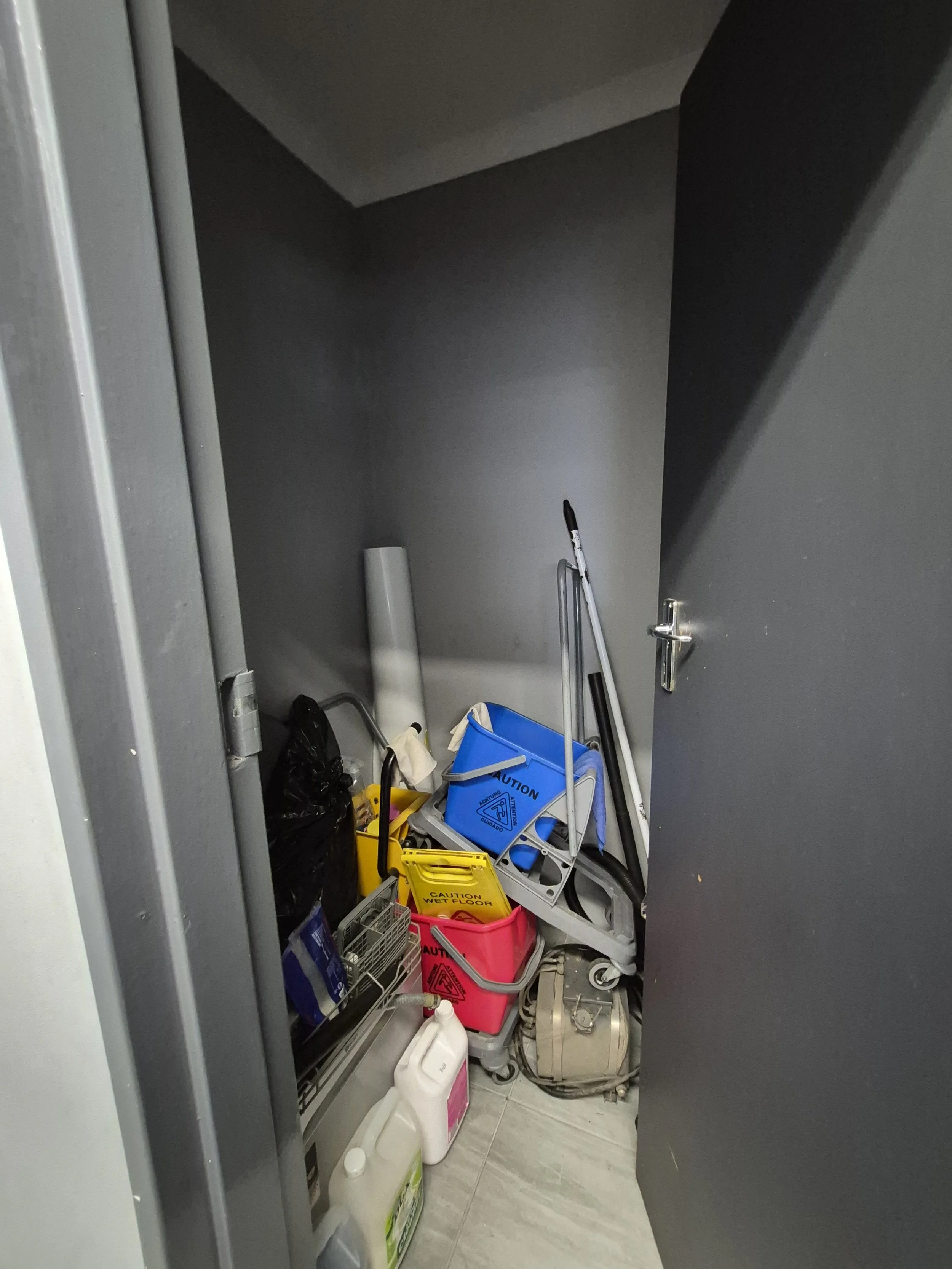 Cleaning_StoreRoom - Copy.jpg
