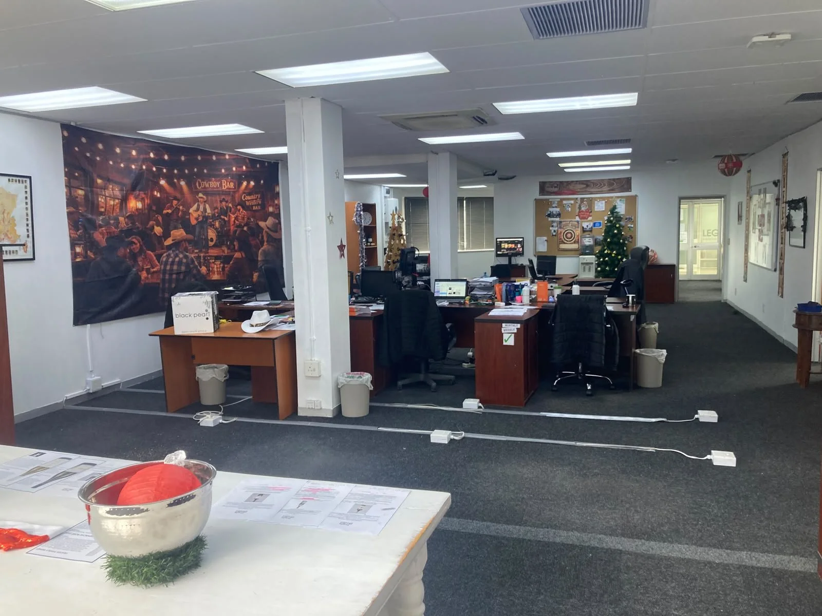 CallCentre_OpenPlanOffice.1.jpeg