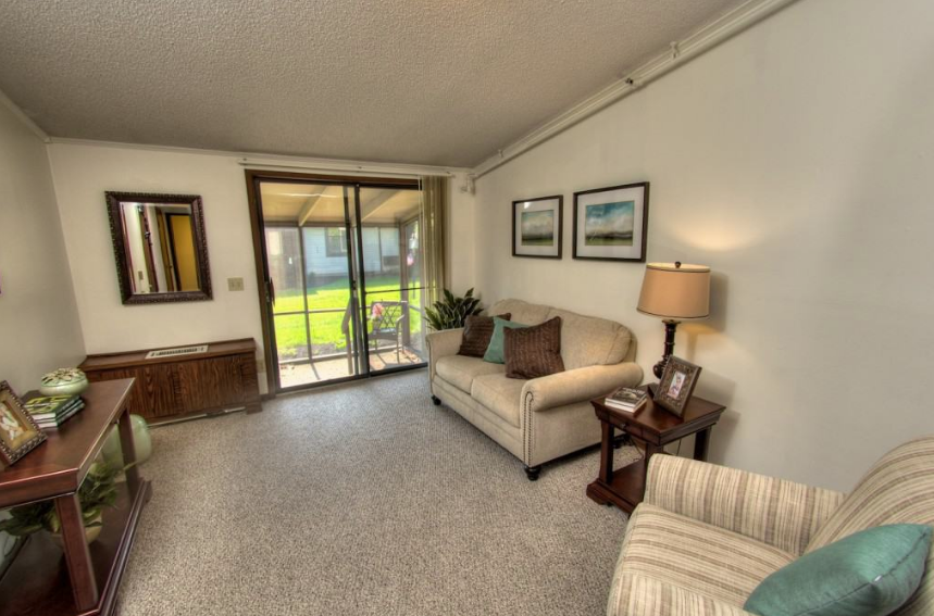 Springfield Assisted Living - Living Room 2