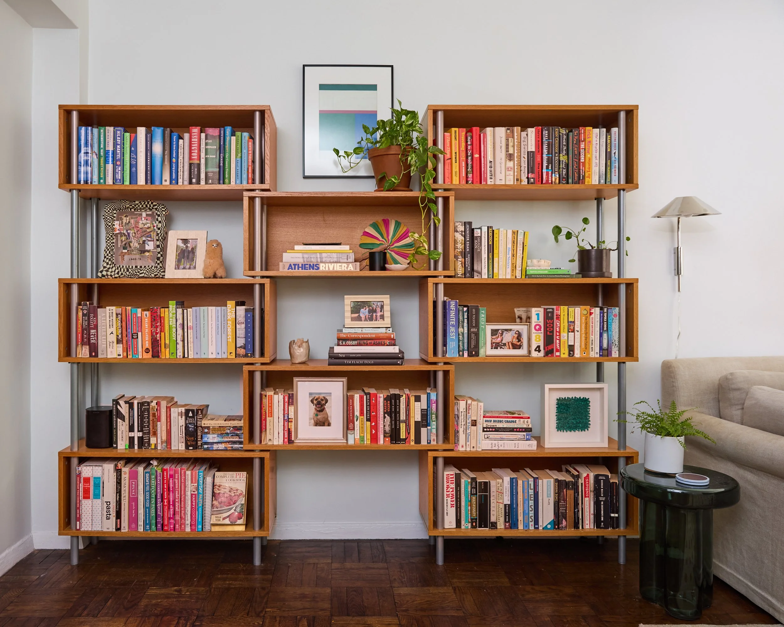 bookcase organization 