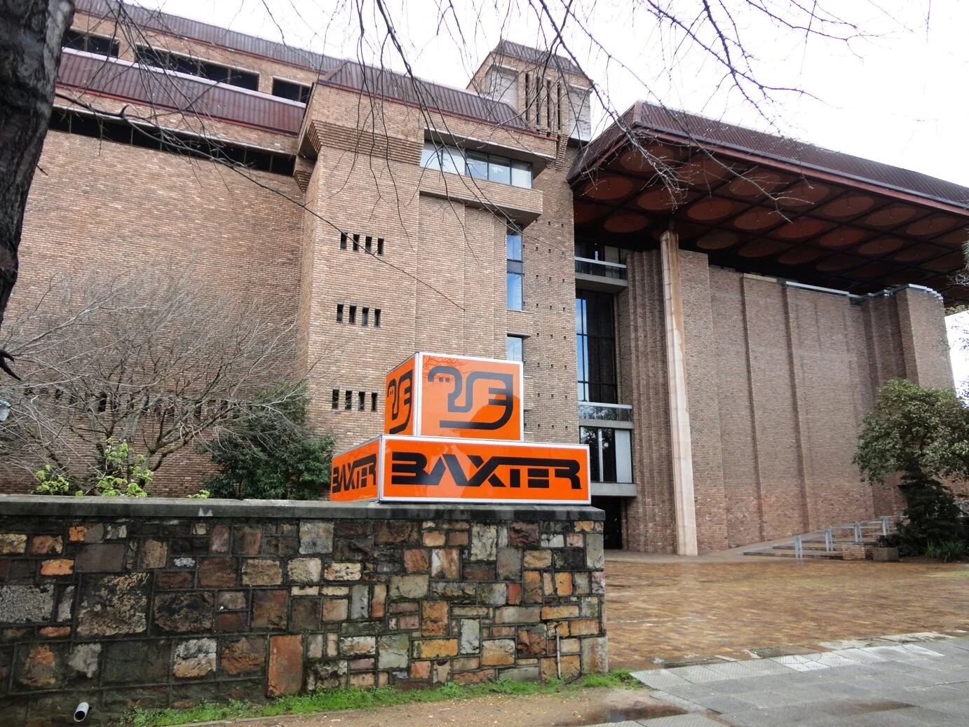 Baxter exterior pic 2 by Fahiem Stellenboom.JPG