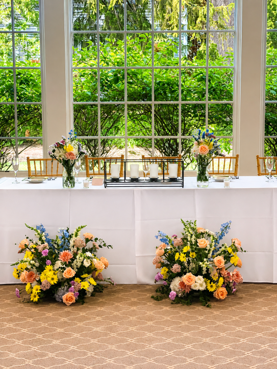 Head Table Shullys.PNG