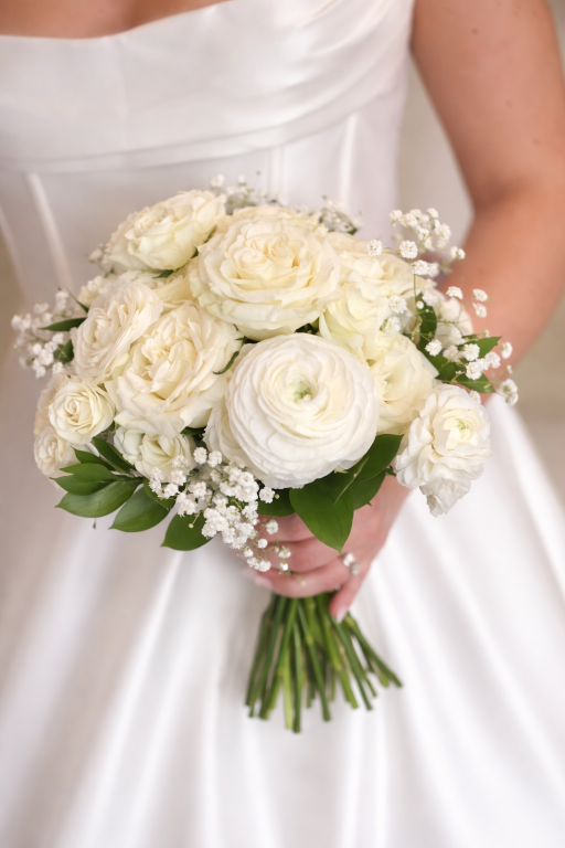Aspen gyp ranunculus bridal.PNG