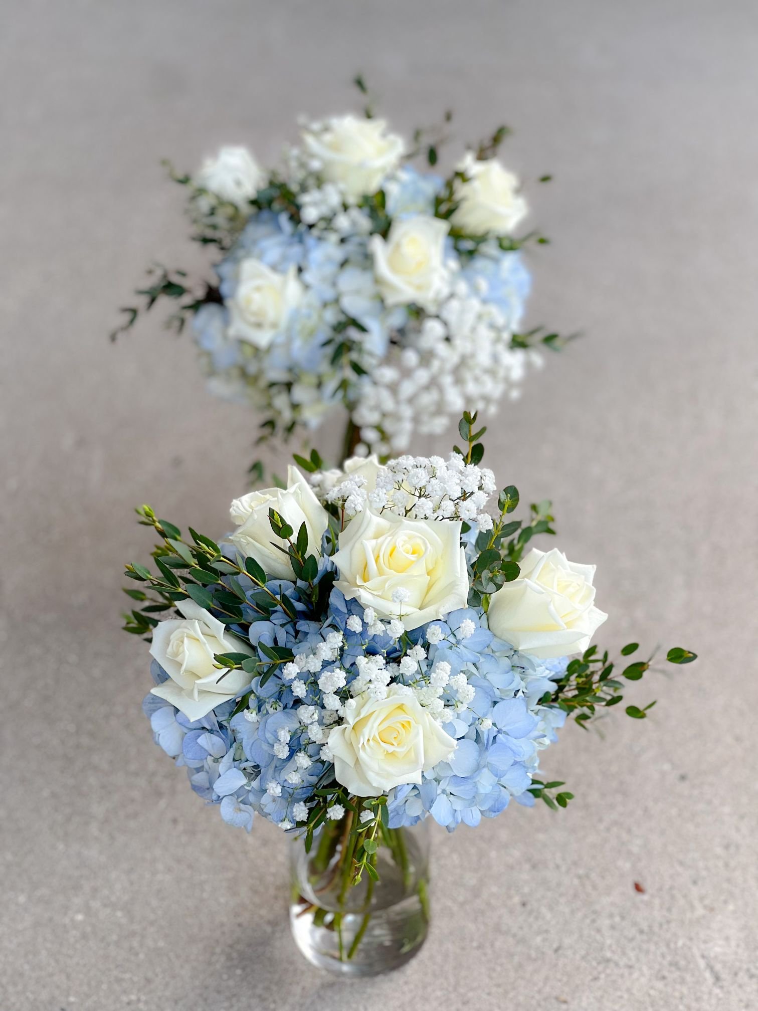 Blue hydrangea gyp escimo maids.jpg